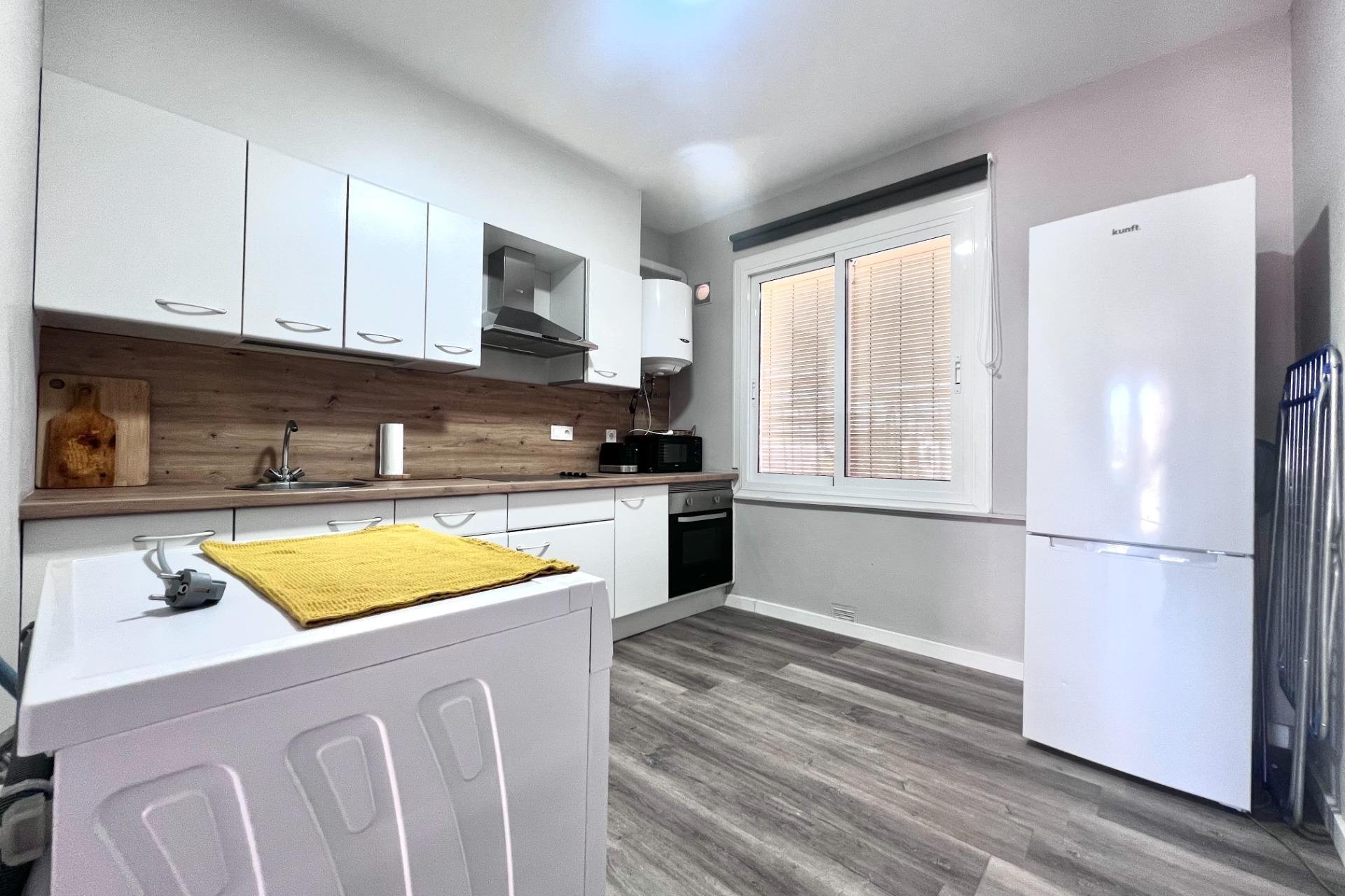 Resale - Bungalow -
Orihuela Costa - La Regia