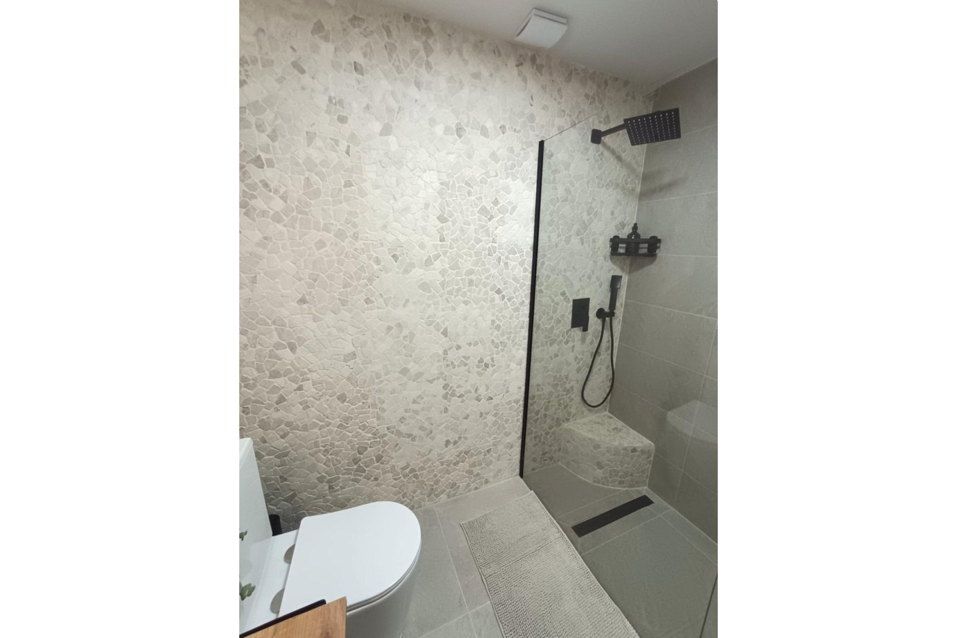 Resale - Bungalow -
Orihuela Costa - La Regia