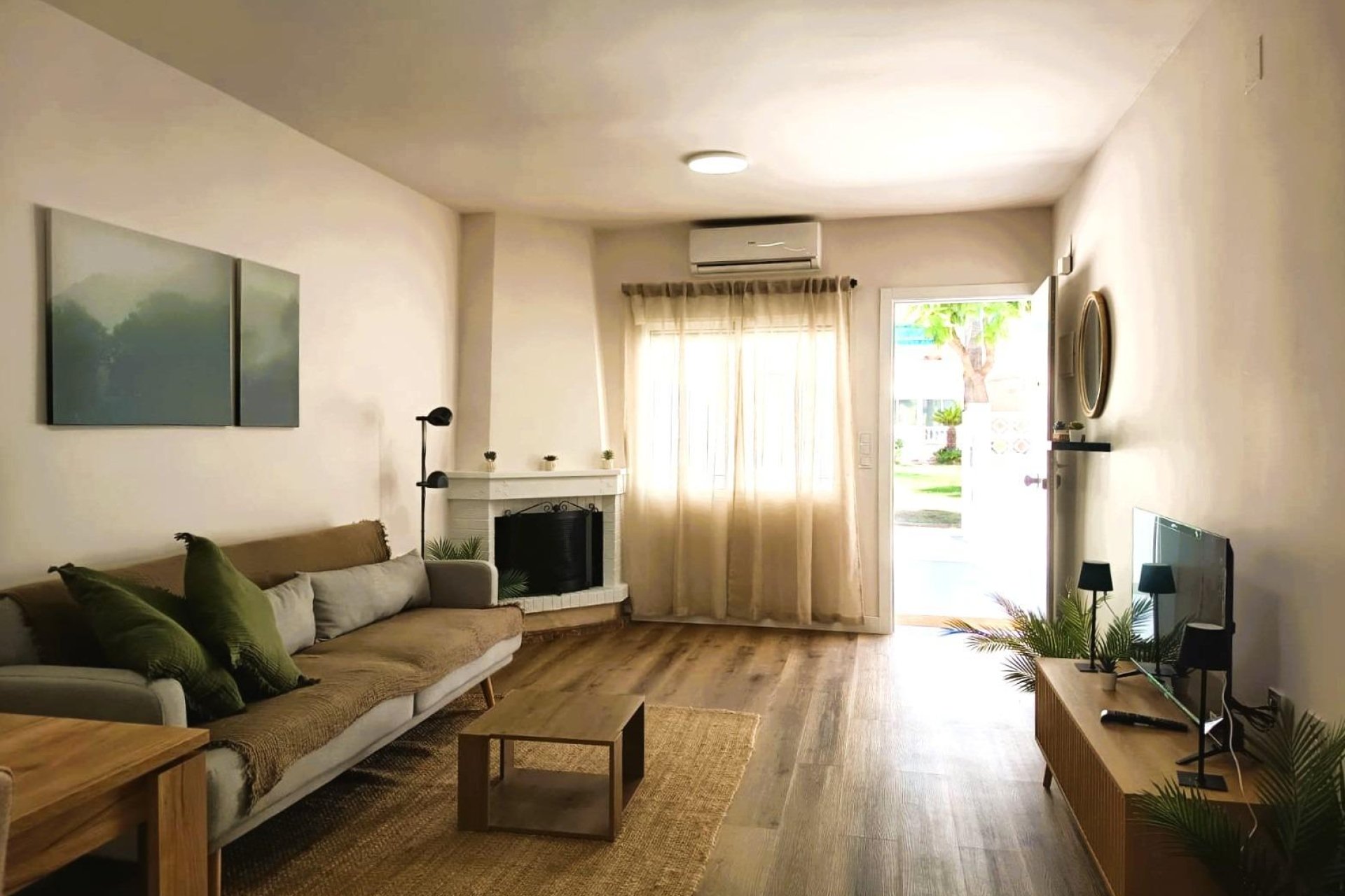Resale - Bungalow -
Orihuela Costa - La Regia