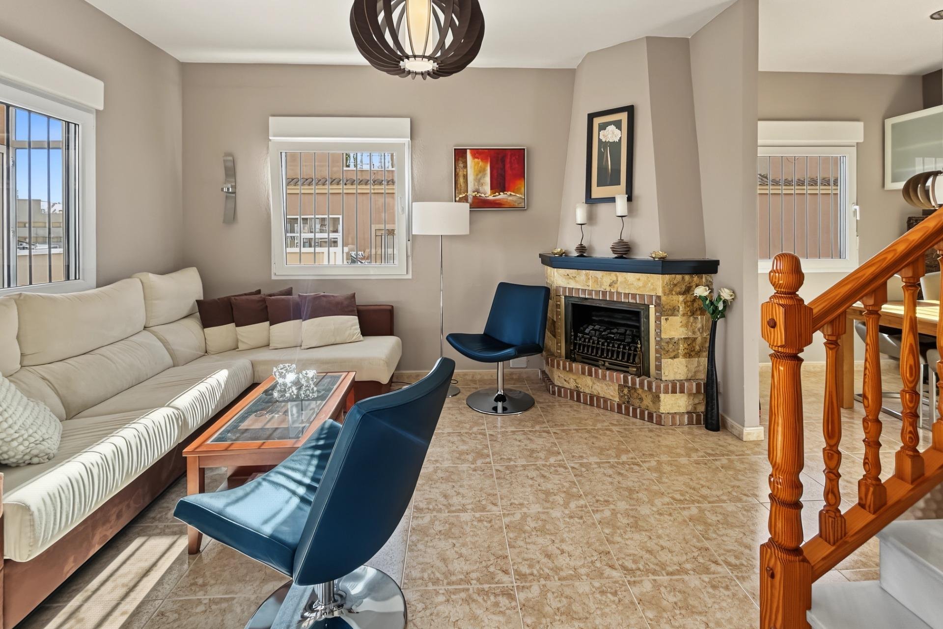 Resale - Bungalow -
Orihuela Costa - Lomas de Don Juan