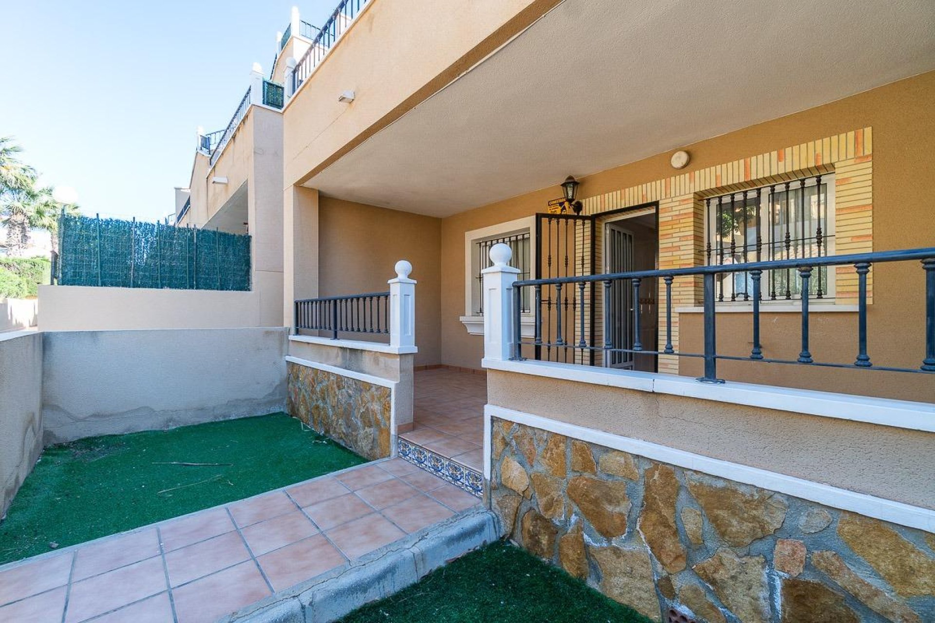 Resale - Bungalow -
Orihuela Costa - Los Almendros-La Florida