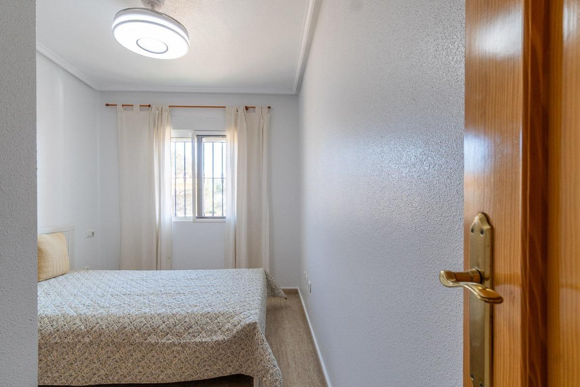 Resale - Bungalow -
Orihuela Costa - Los Almendros-La Florida