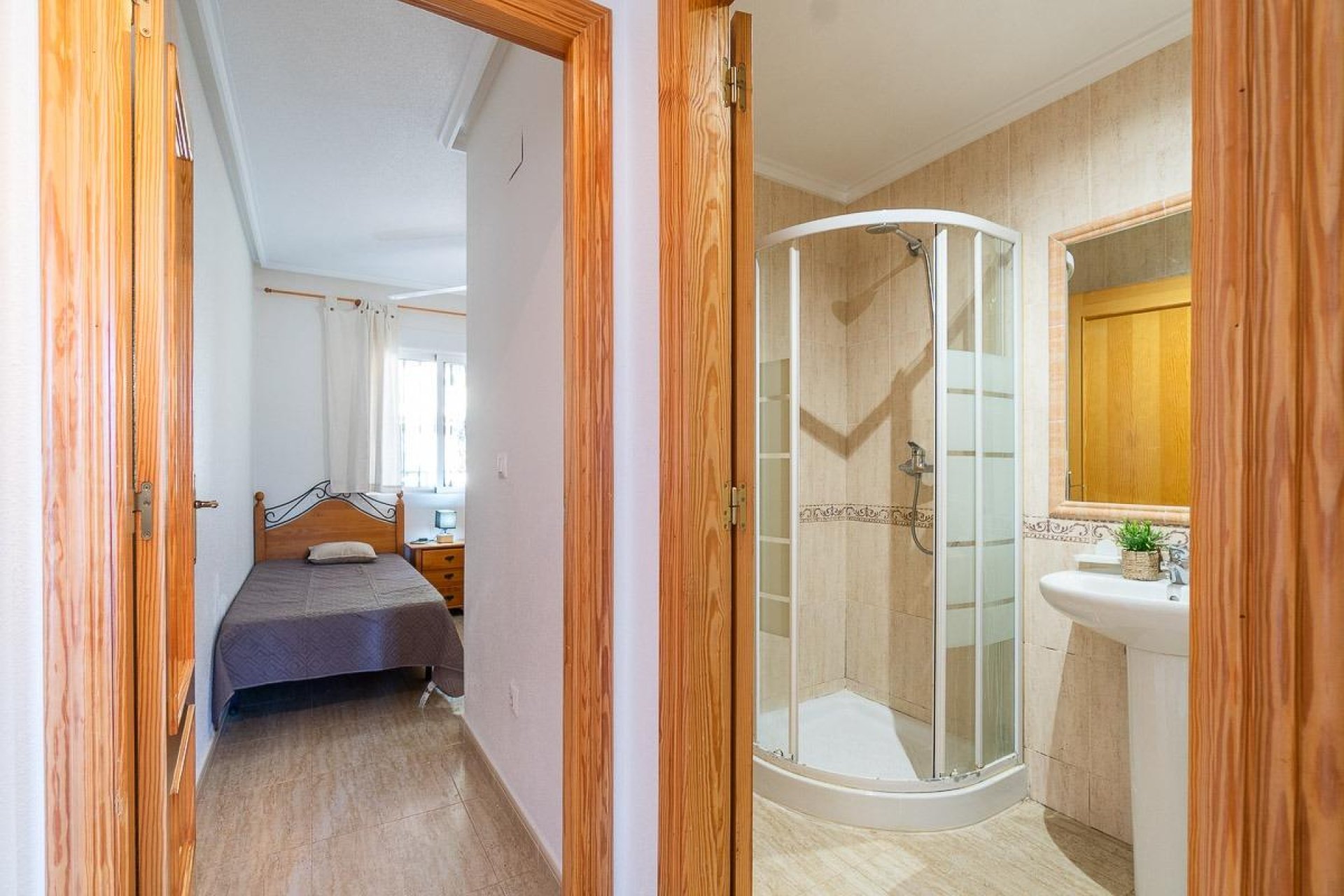 Resale - Bungalow -
Orihuela Costa - Los Almendros-La Florida