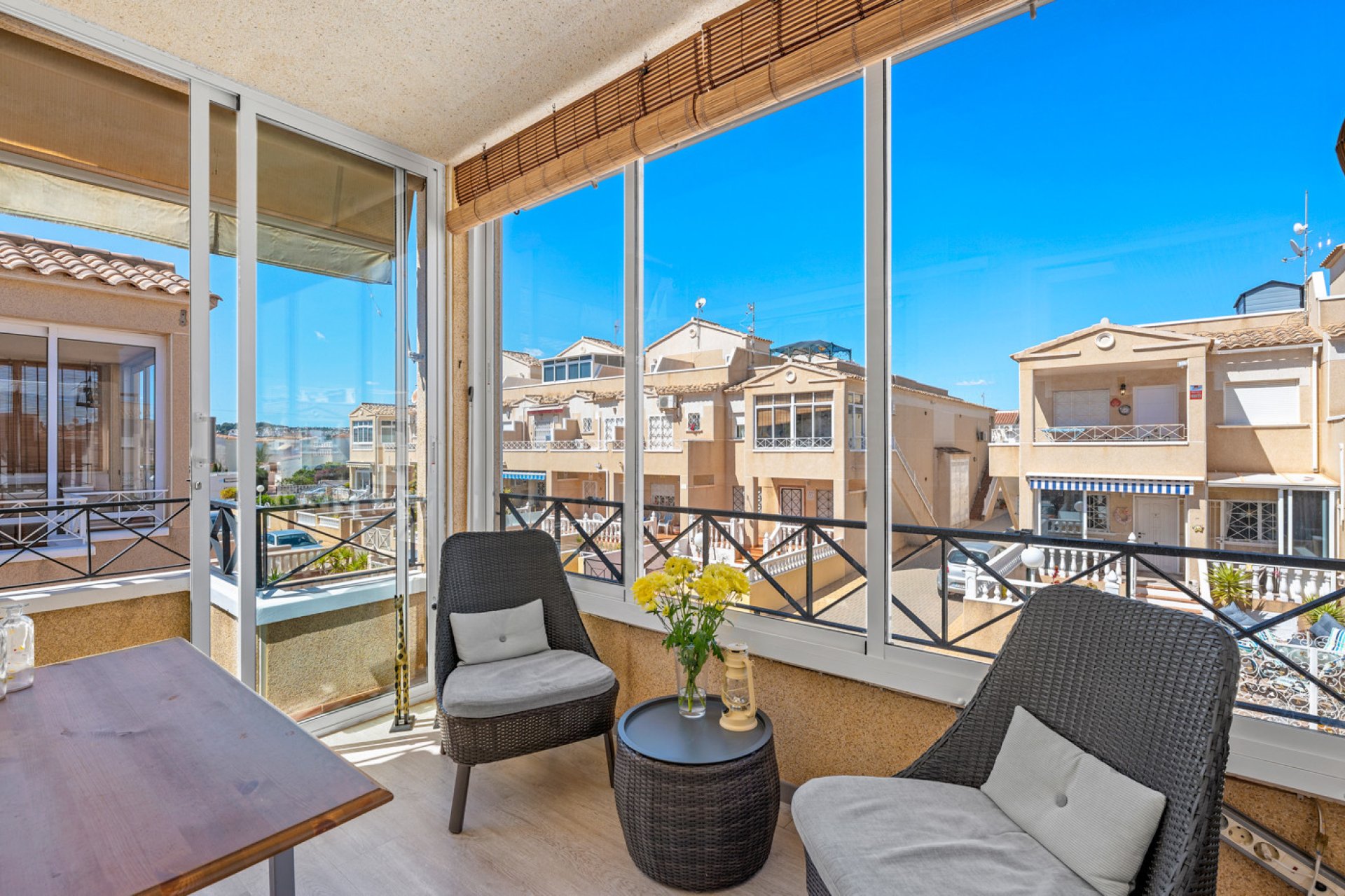 Resale - Bungalow -
Orihuela Costa - Playa Flamenca