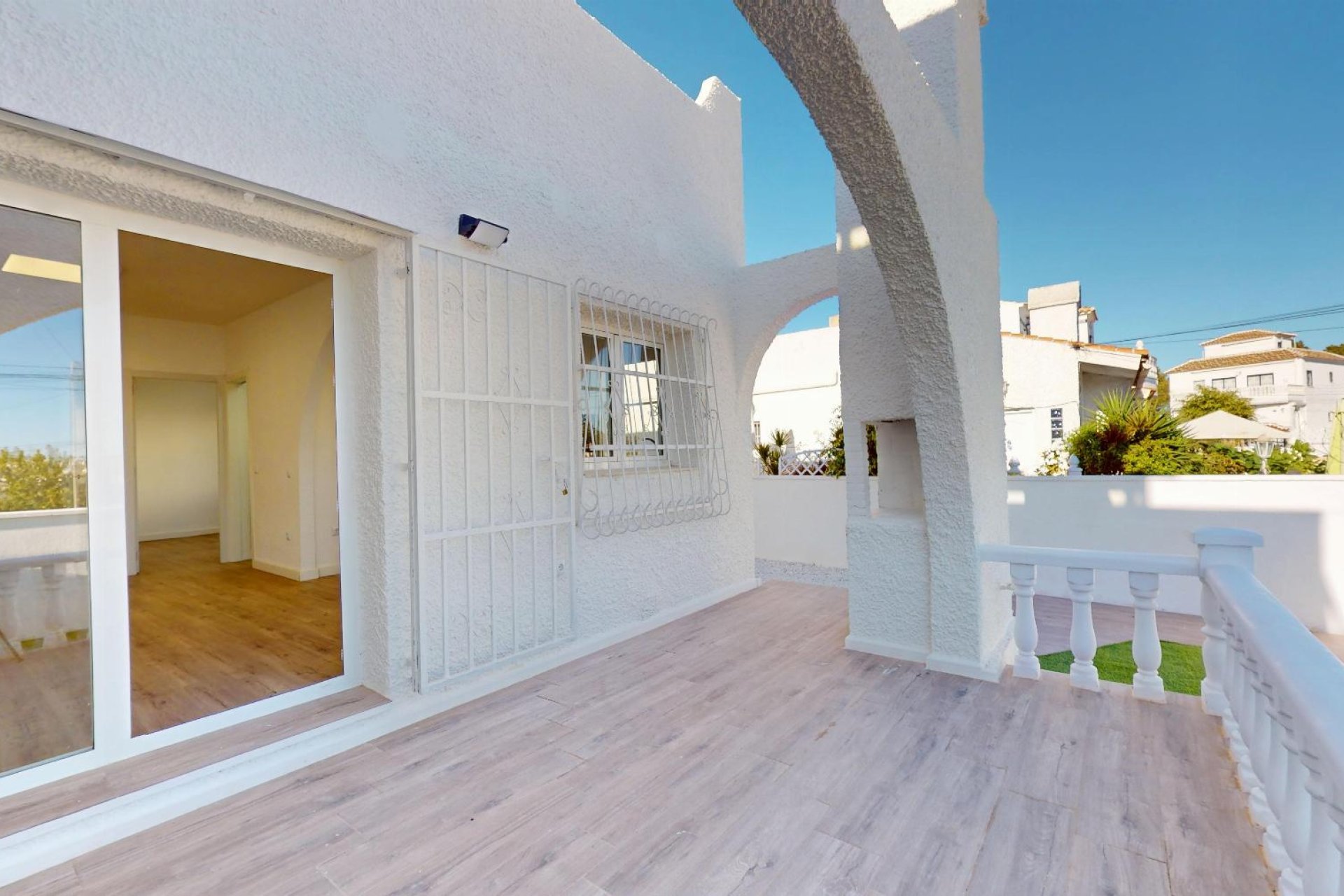 Resale - Bungalow -
Orihuela Costa - Villamartín