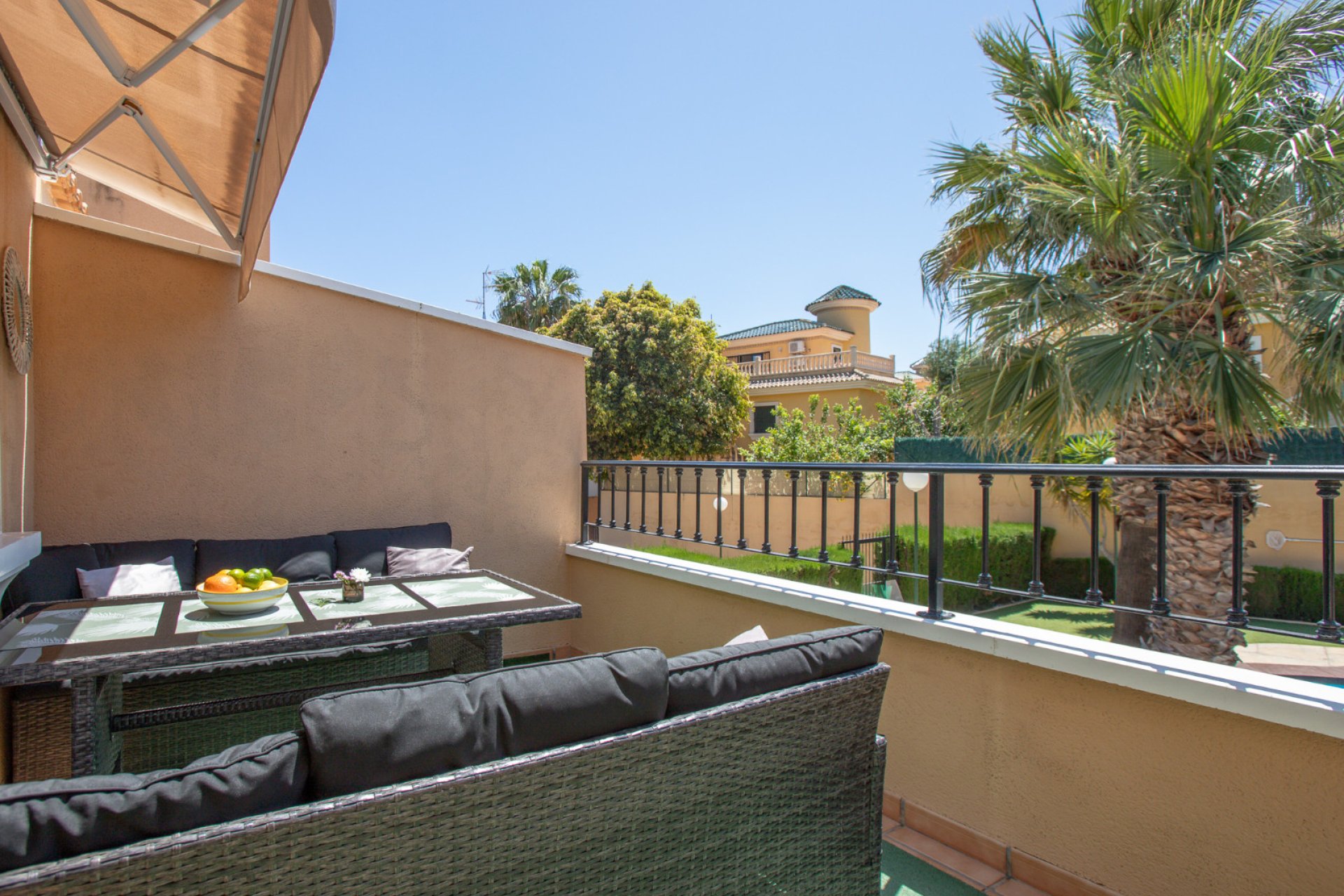 Resale - Bungalow -
Orihuela Costa - Villamartín