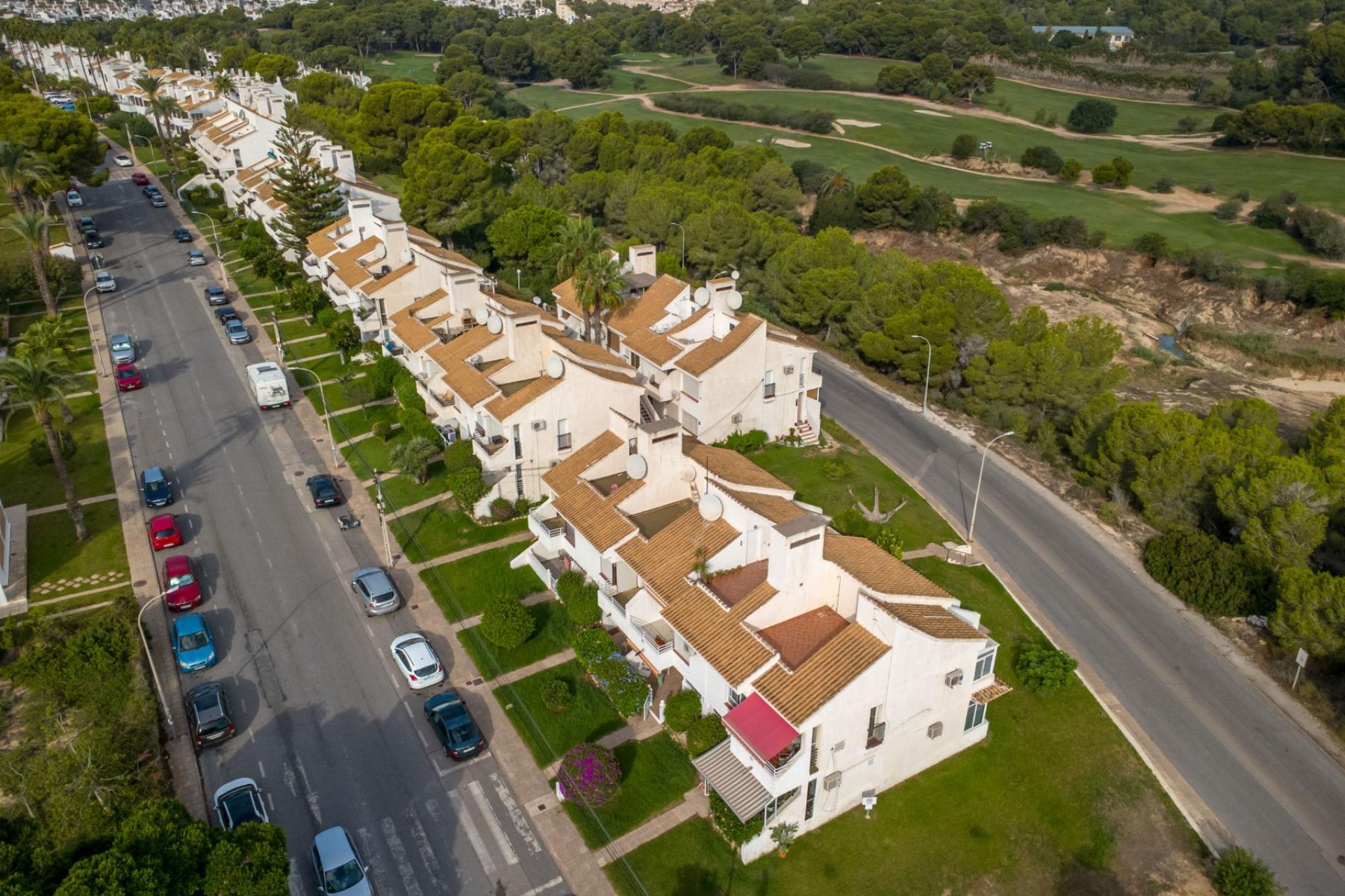 Resale - Bungalow -
Orihuela Costa - Villamartín