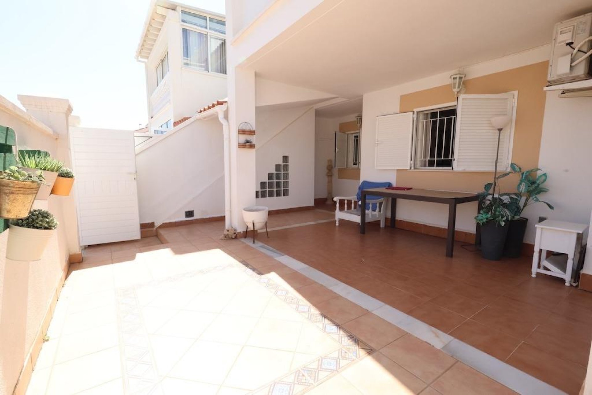 Resale - Bungalow -
Orihuela Costa - Zeniamar-Horizonte-La Campana