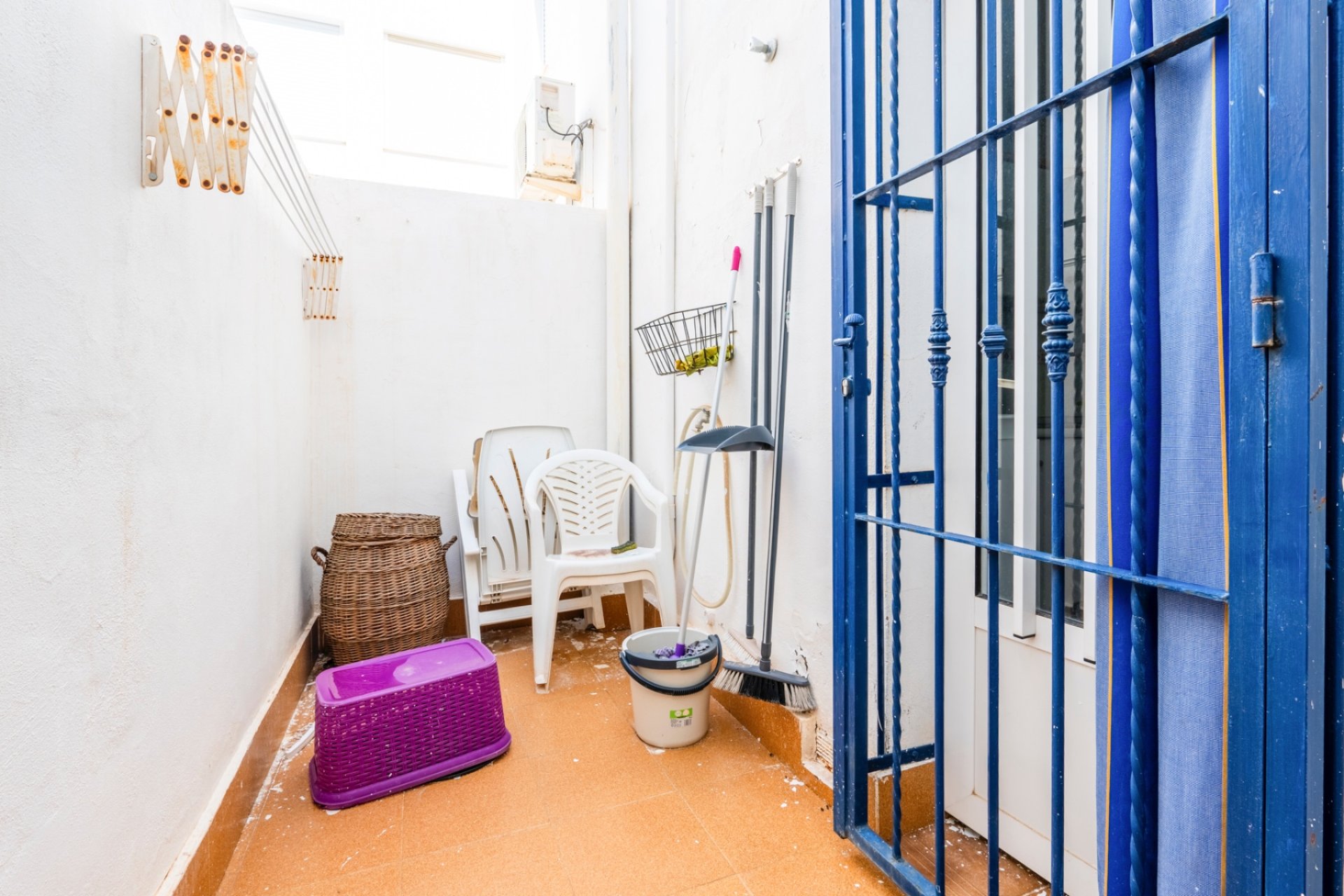 Resale - Bungalow -
Orihuela Costa