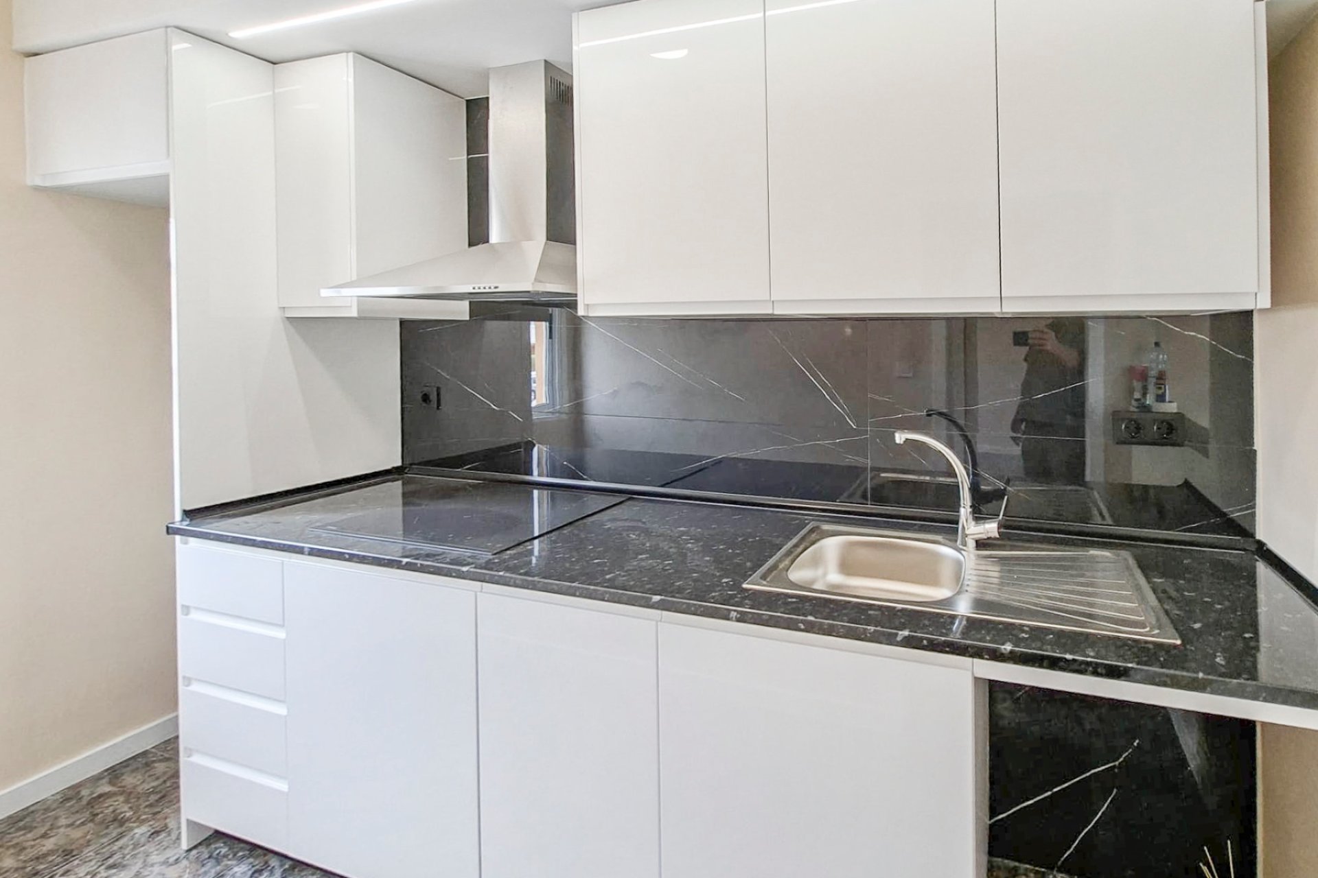 Resale - Bungalow -
Orihuela Costa