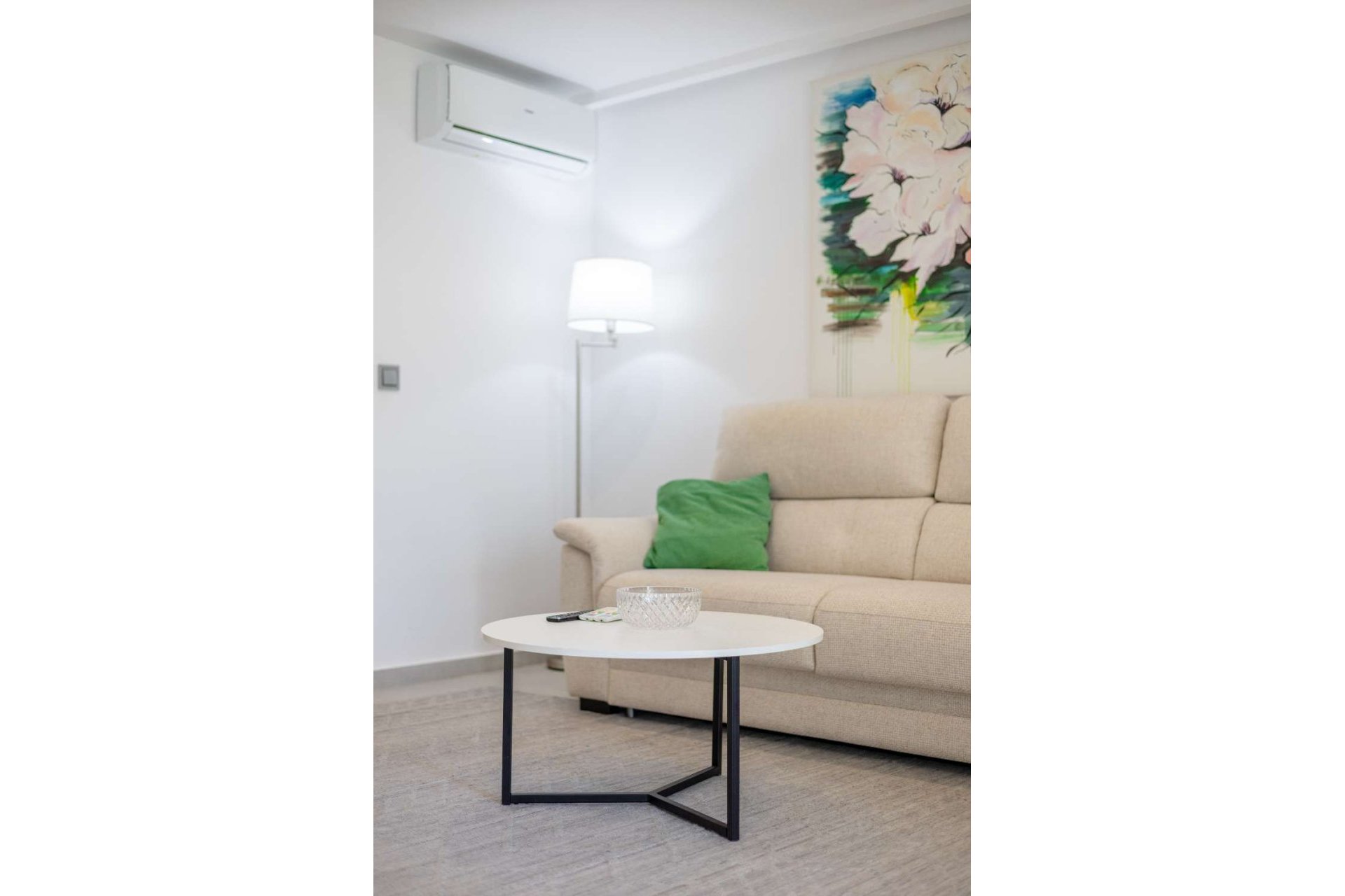 Resale - Bungalow -
Orihuela - Orihuela Costa