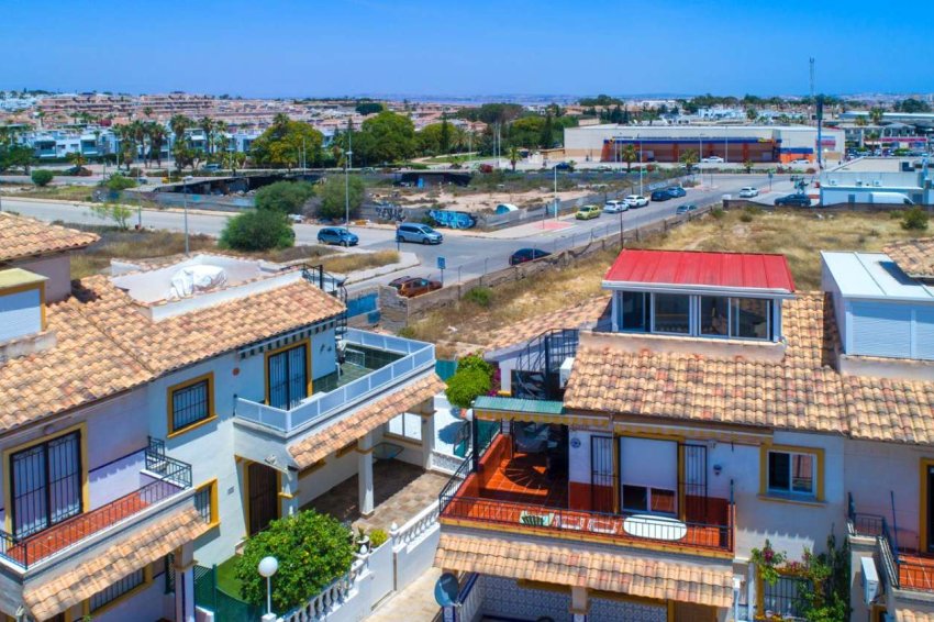 Resale - Bungalow -
Orihuela - Punta Prima