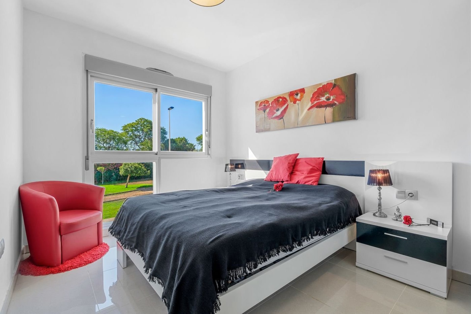 Resale - Bungalow -
Punta Prima