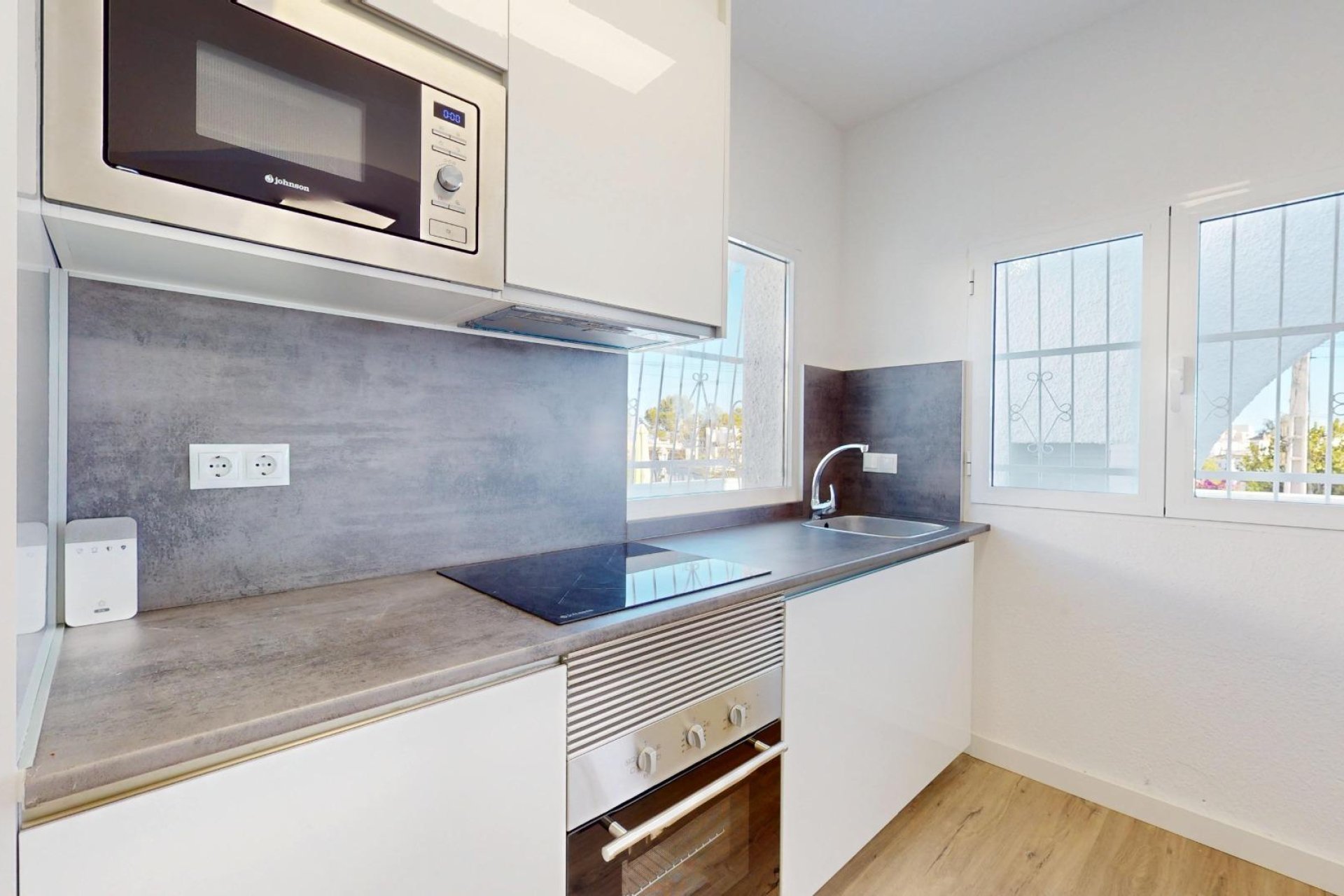 Resale - Bungalow -
San Miguel - BLUE LAGOON