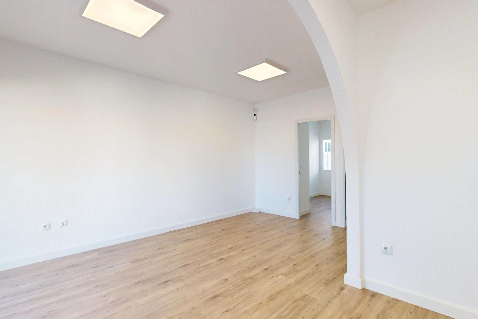 Resale - Bungalow -
San Miguel - BLUE LAGOON