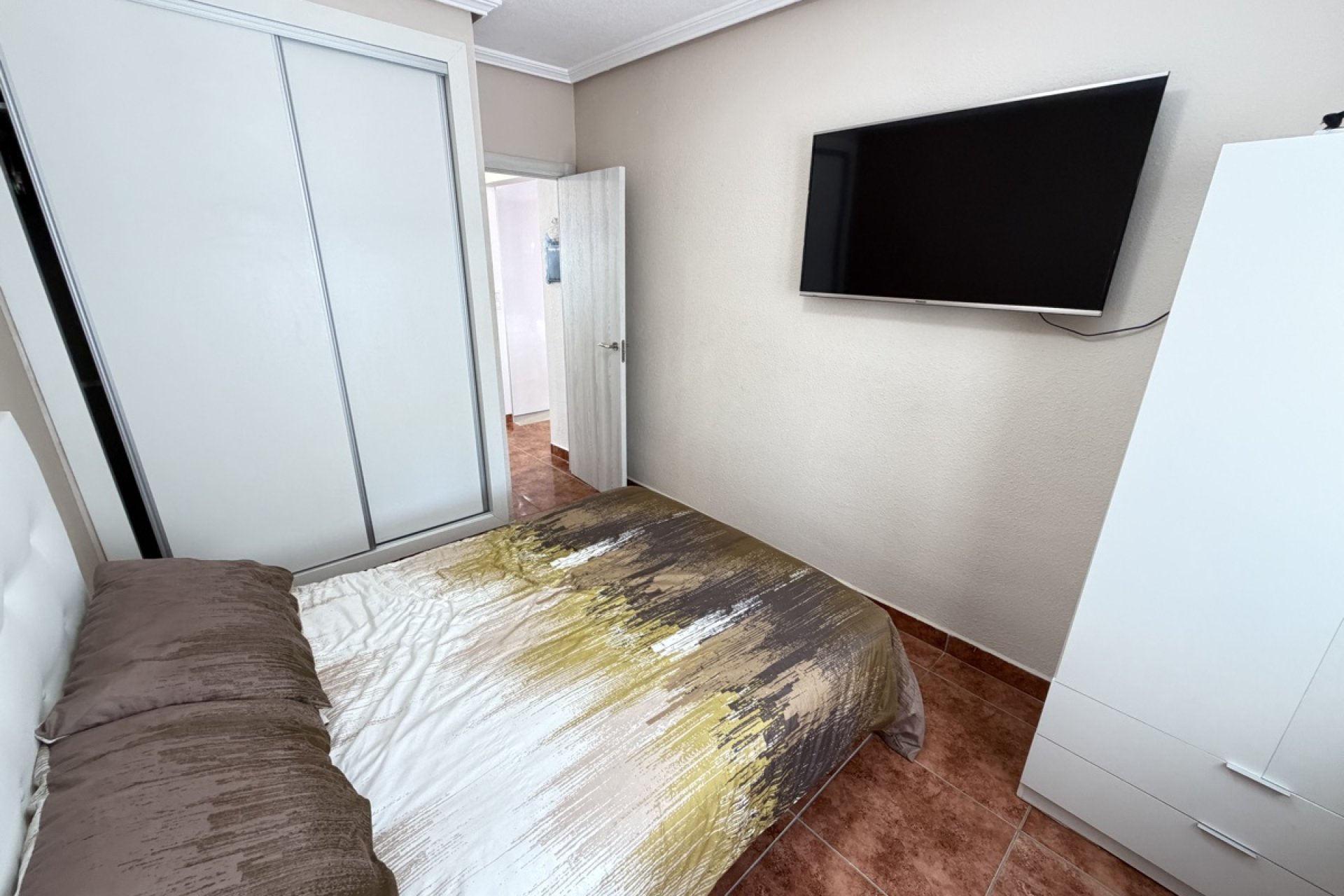 Resale - Bungalow -
San Miguel - San Miguel de Salinas