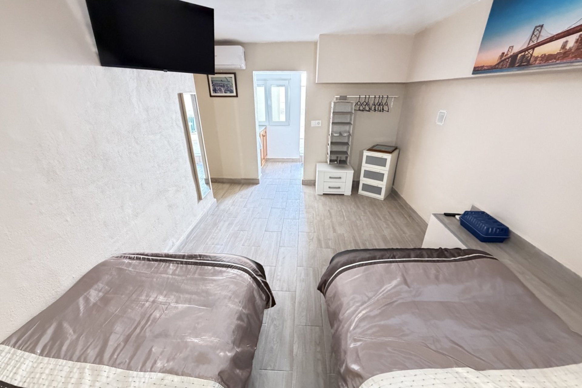 Resale - Bungalow -
San Miguel - San Miguel de Salinas