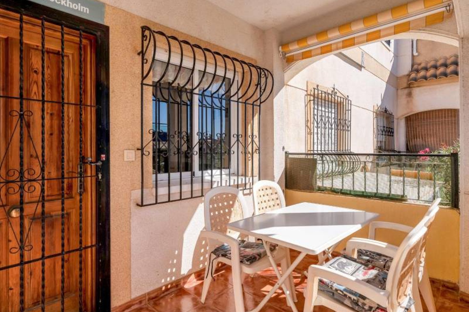 Resale - Bungalow -
Torrevieja - Aguas Nuevas