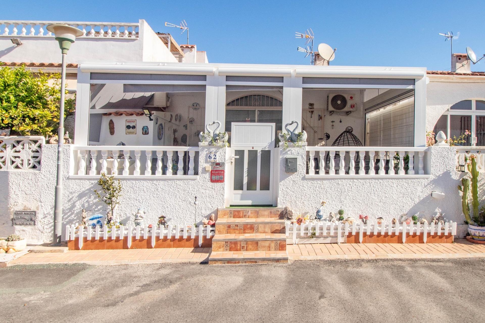 Resale - Bungalow -
Torrevieja - El chaparral