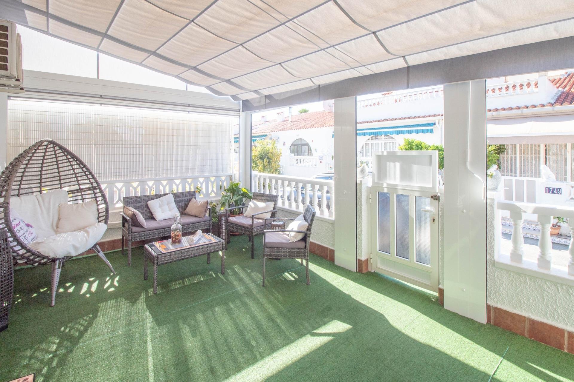 Resale - Bungalow -
Torrevieja - El chaparral