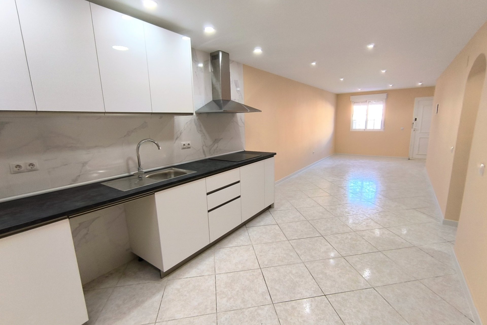 Resale - Bungalow -
Torrevieja - El Chaparral