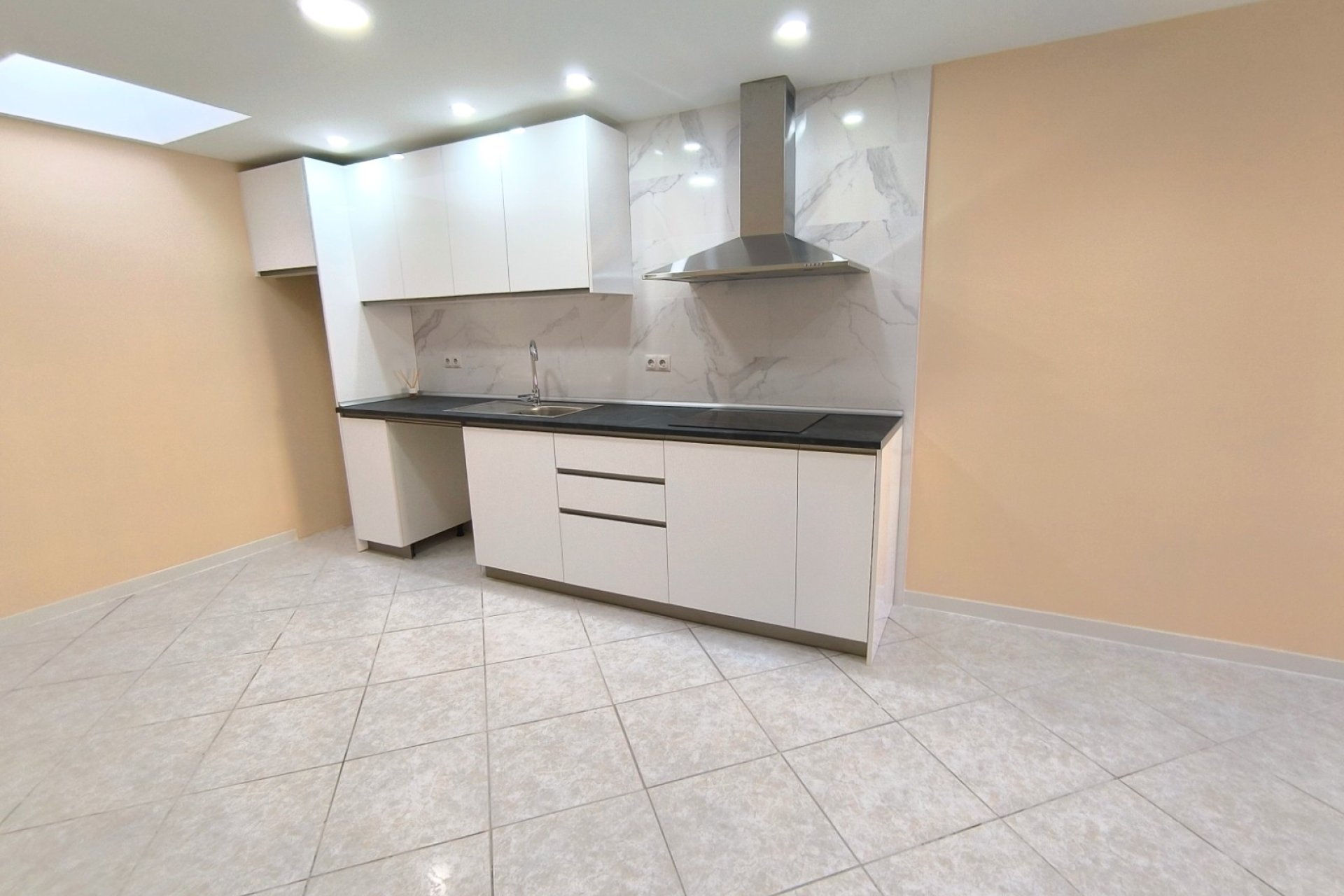 Resale - Bungalow -
Torrevieja - El Chaparral