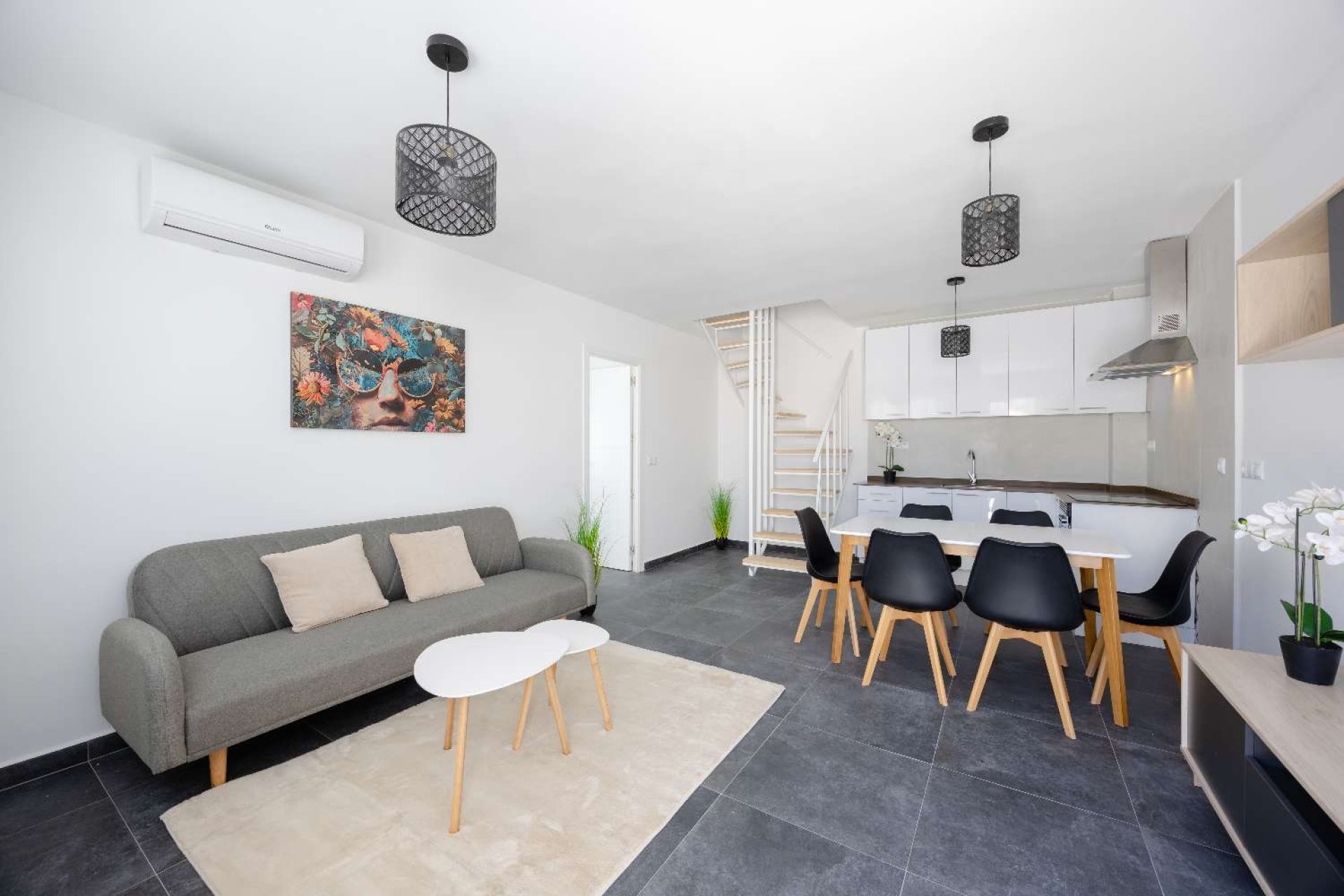 Resale - Bungalow -
Torrevieja - Jardin del Mar