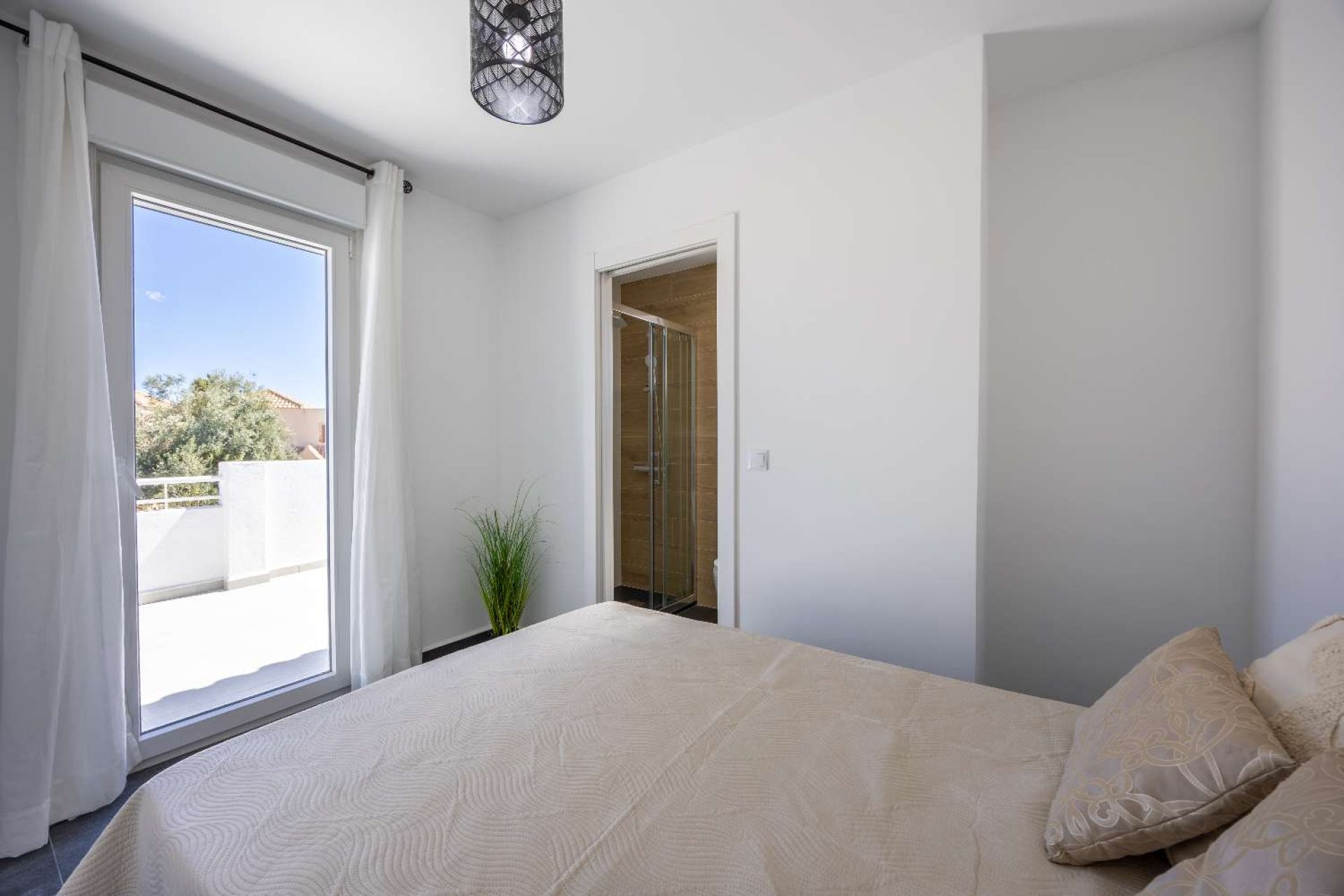 Resale - Bungalow -
Torrevieja - Jardin del Mar