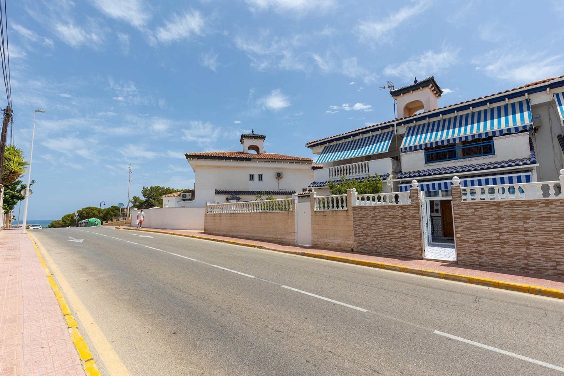 Resale - Bungalow -
Torrevieja - La Mata
