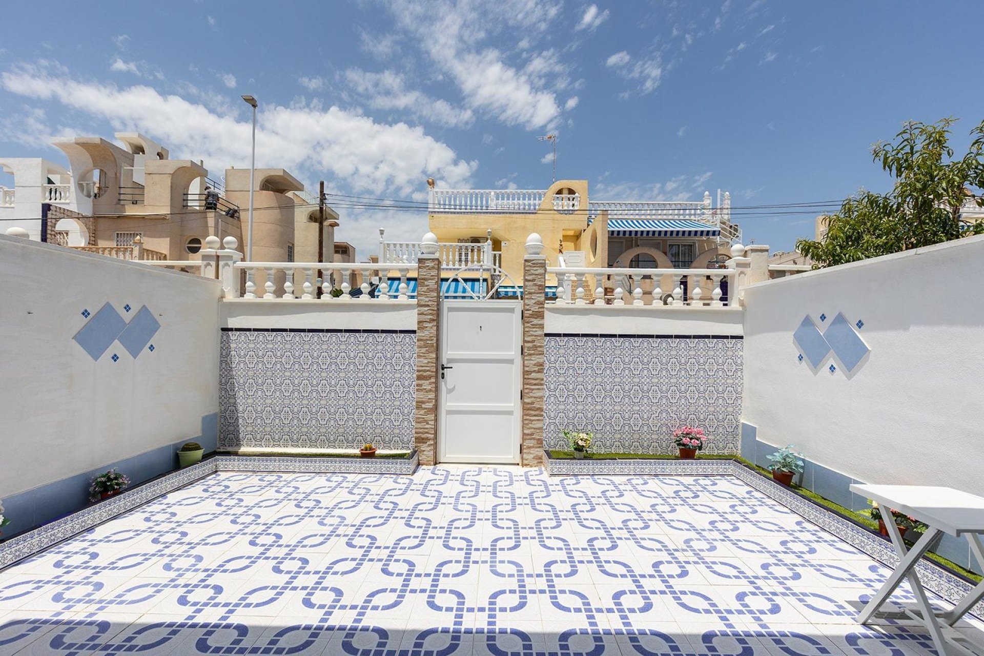 Resale - Bungalow -
Torrevieja - La Mata