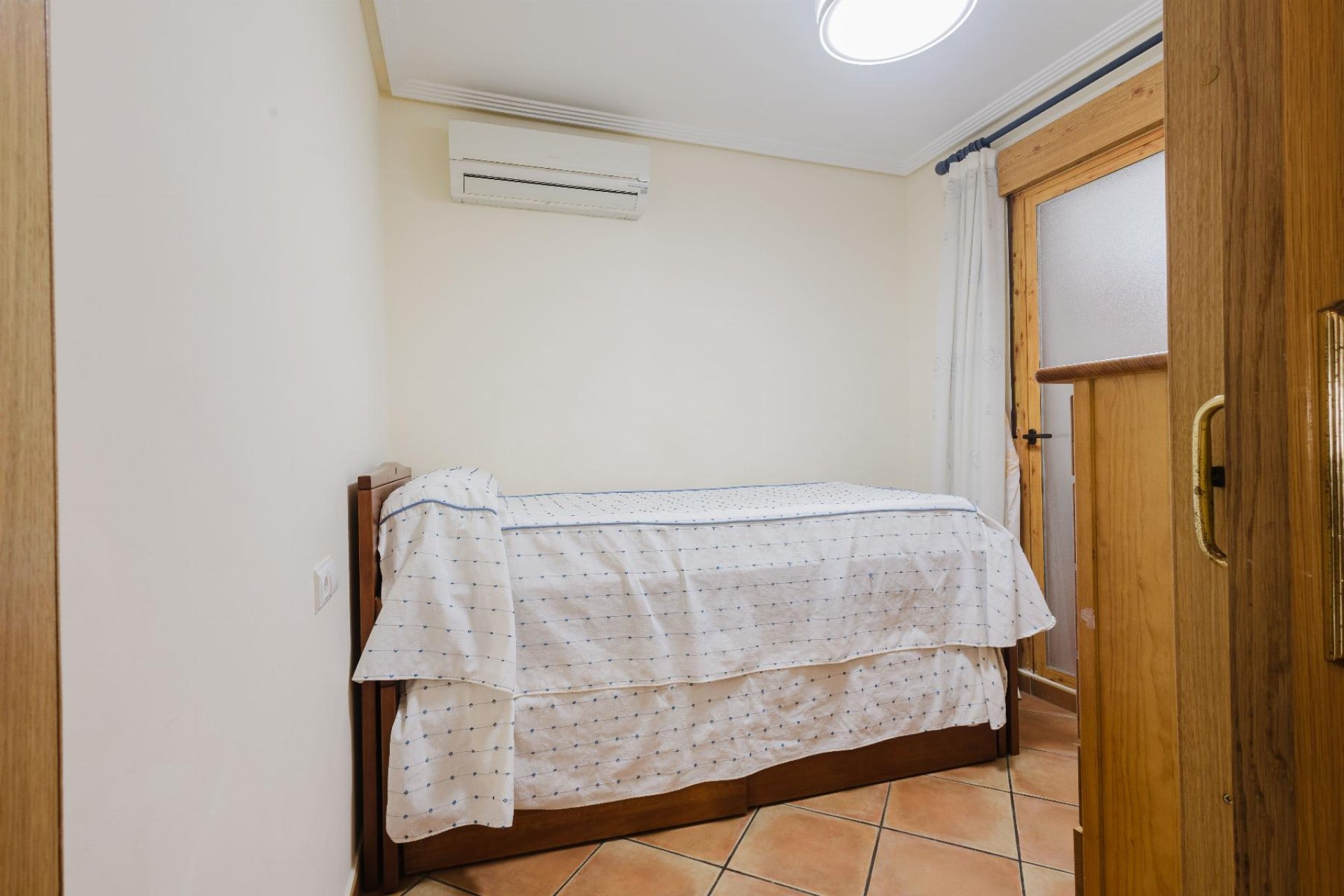 Resale - Bungalow -
Torrevieja - La Mata