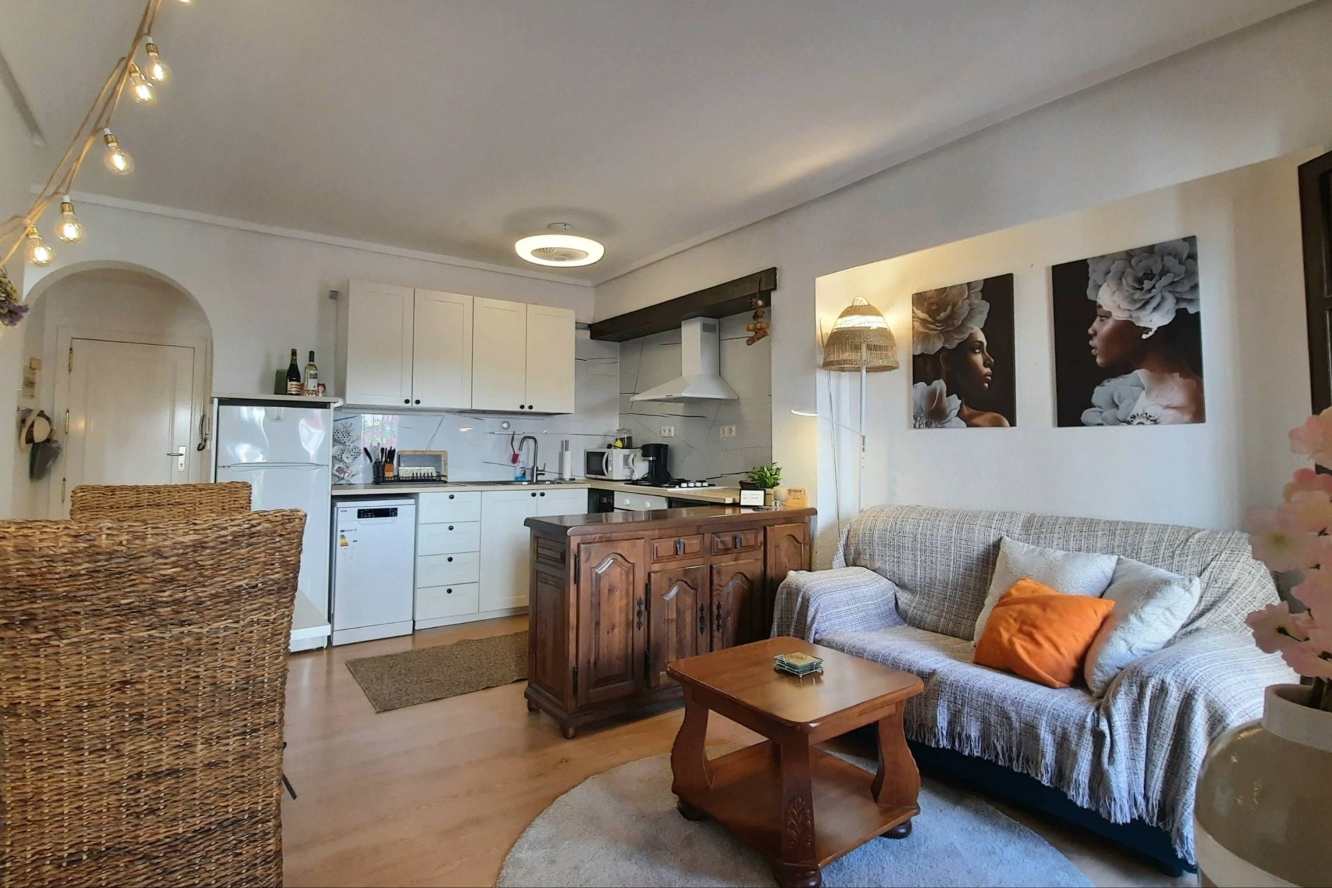 Resale - Bungalow -
Torrevieja - La Mata