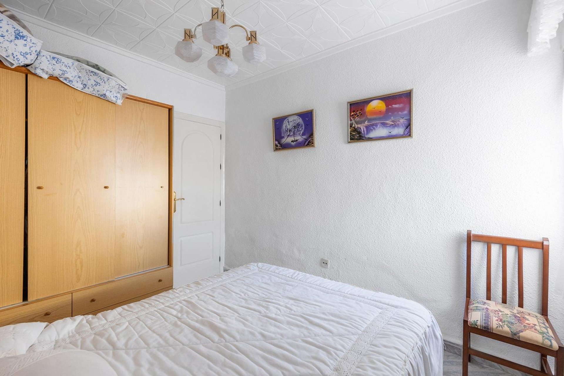 Resale - Bungalow -
Torrevieja - La Siesta - El Salado - Torreta