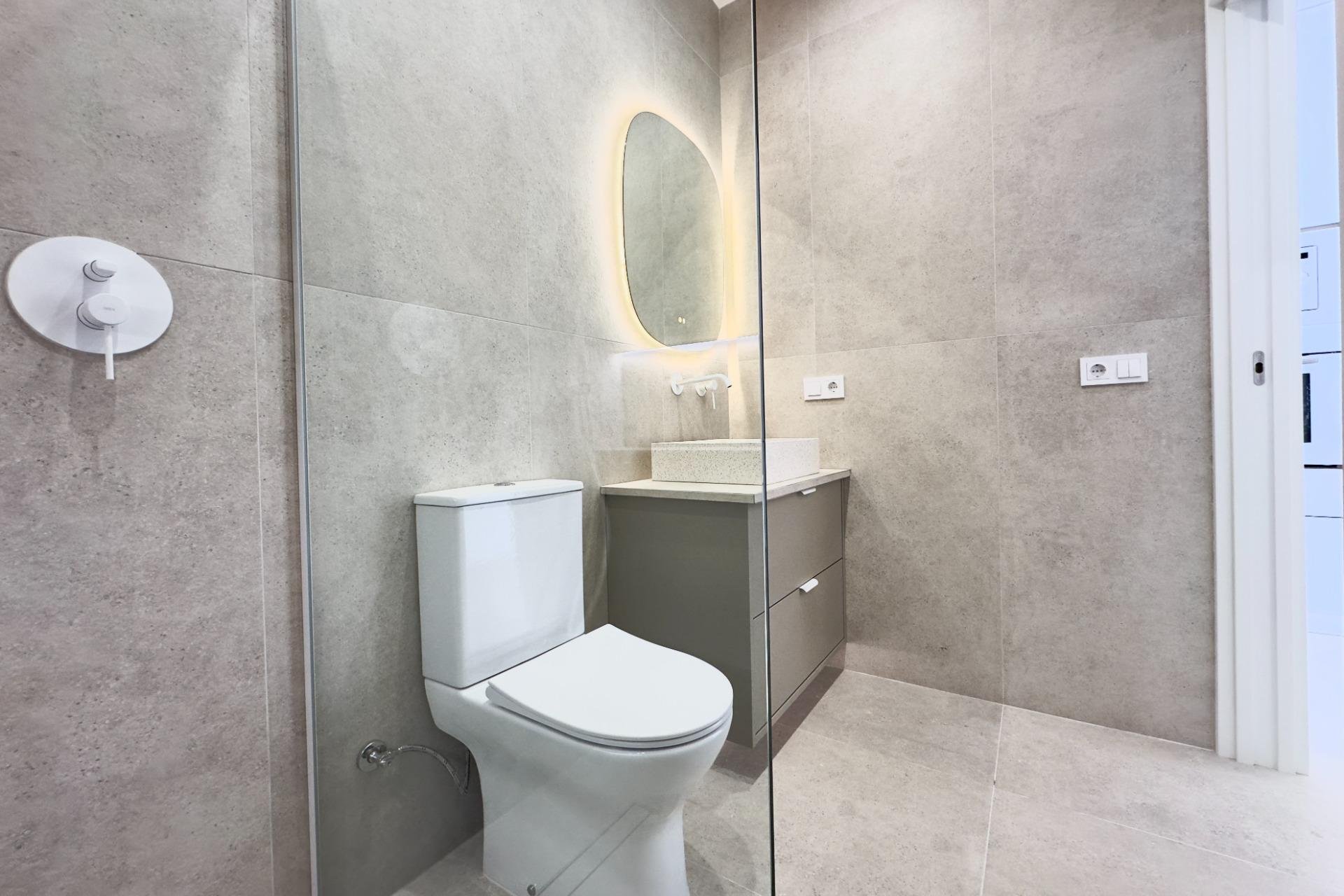 Resale - Bungalow -
Torrevieja - La Siesta - El Salado - Torreta