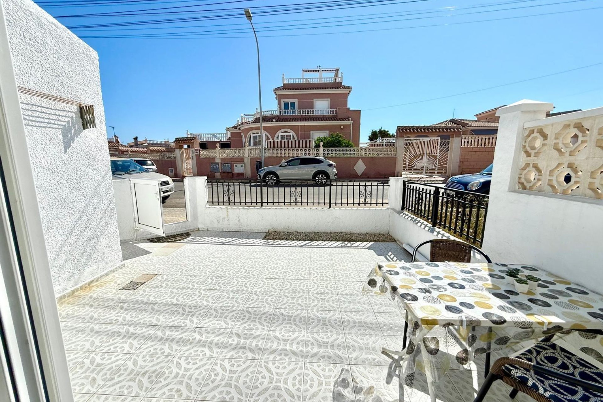 Resale - Bungalow -
Torrevieja - La Siesta - El Salado - Torreta