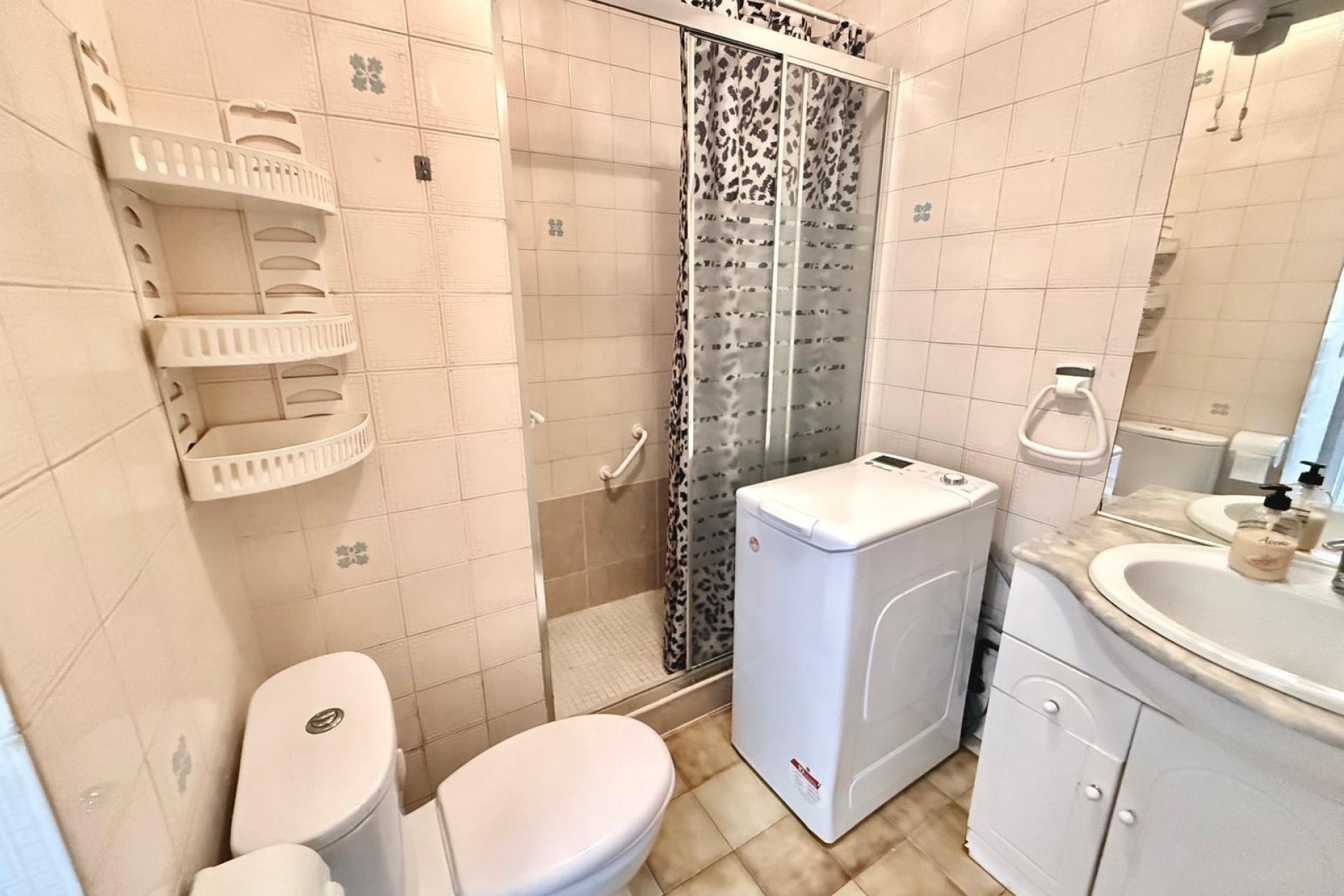 Resale - Bungalow -
Torrevieja - La Siesta - El Salado - Torreta