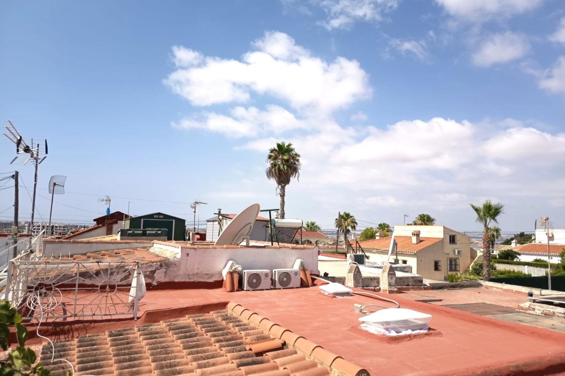 Resale - Bungalow -
Torrevieja - La Siesta - El Salado - Torreta