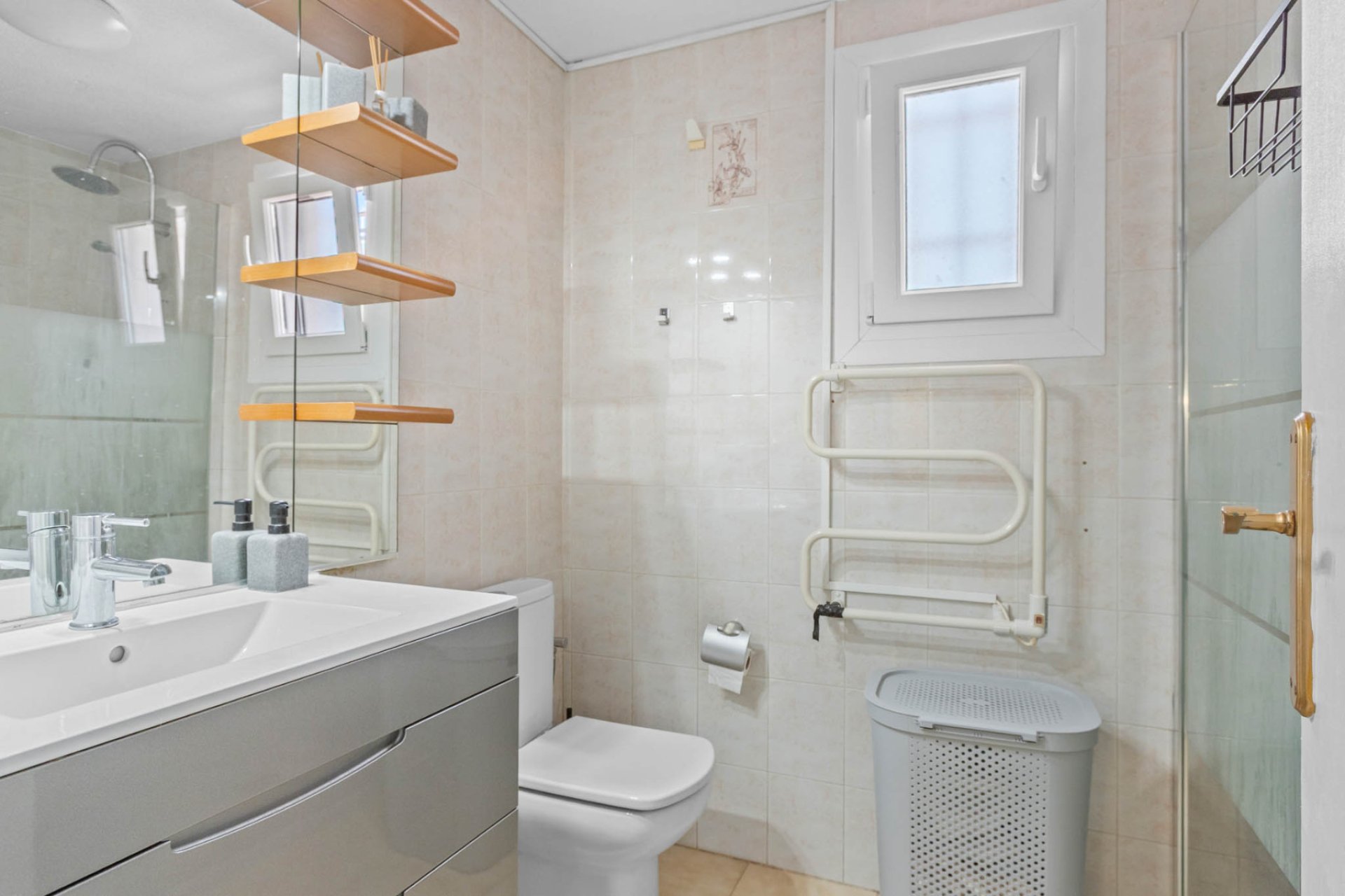 Resale - Bungalow -
Torrevieja - Lago jardin