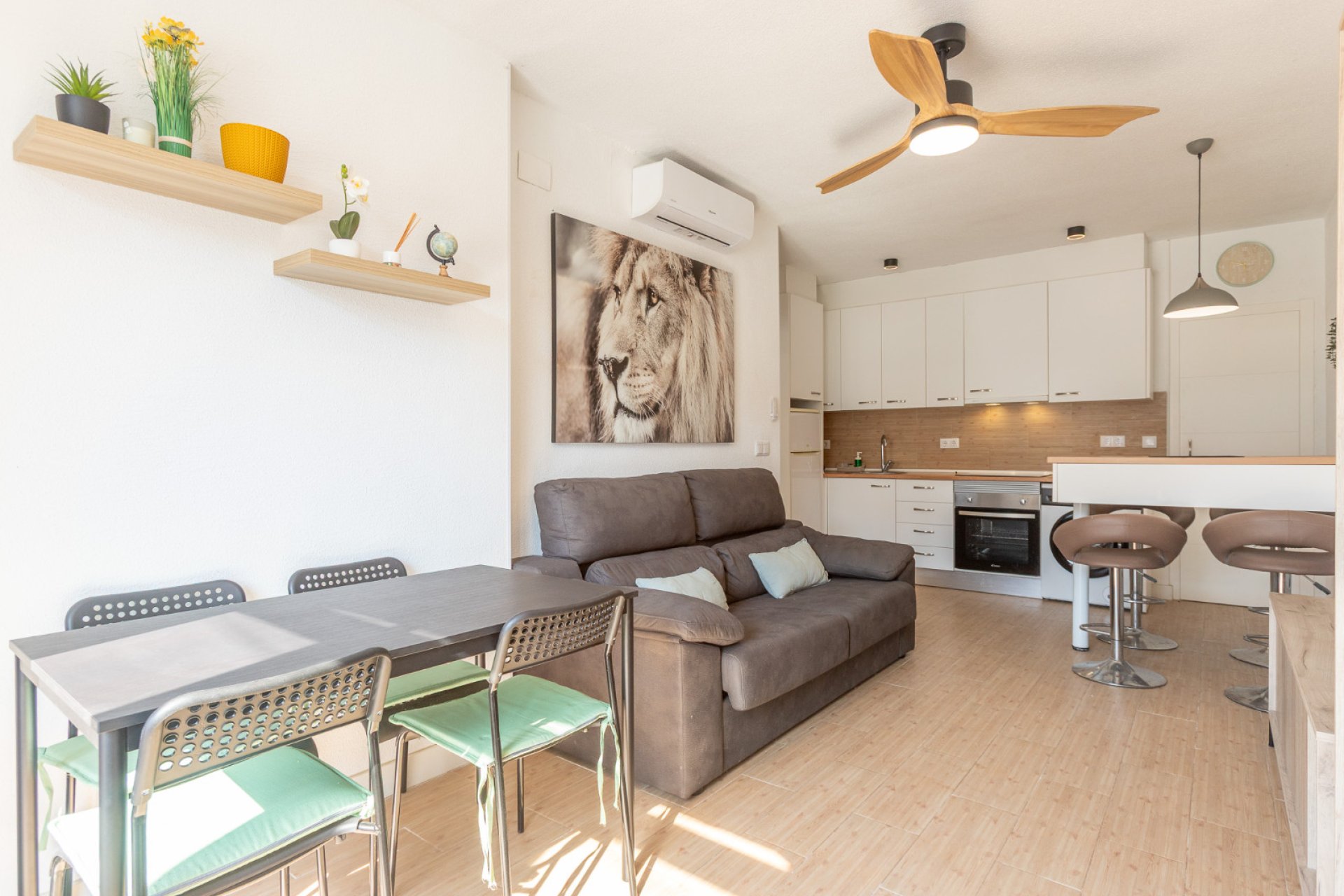 Resale - Bungalow -
Torrevieja - Lago jardin