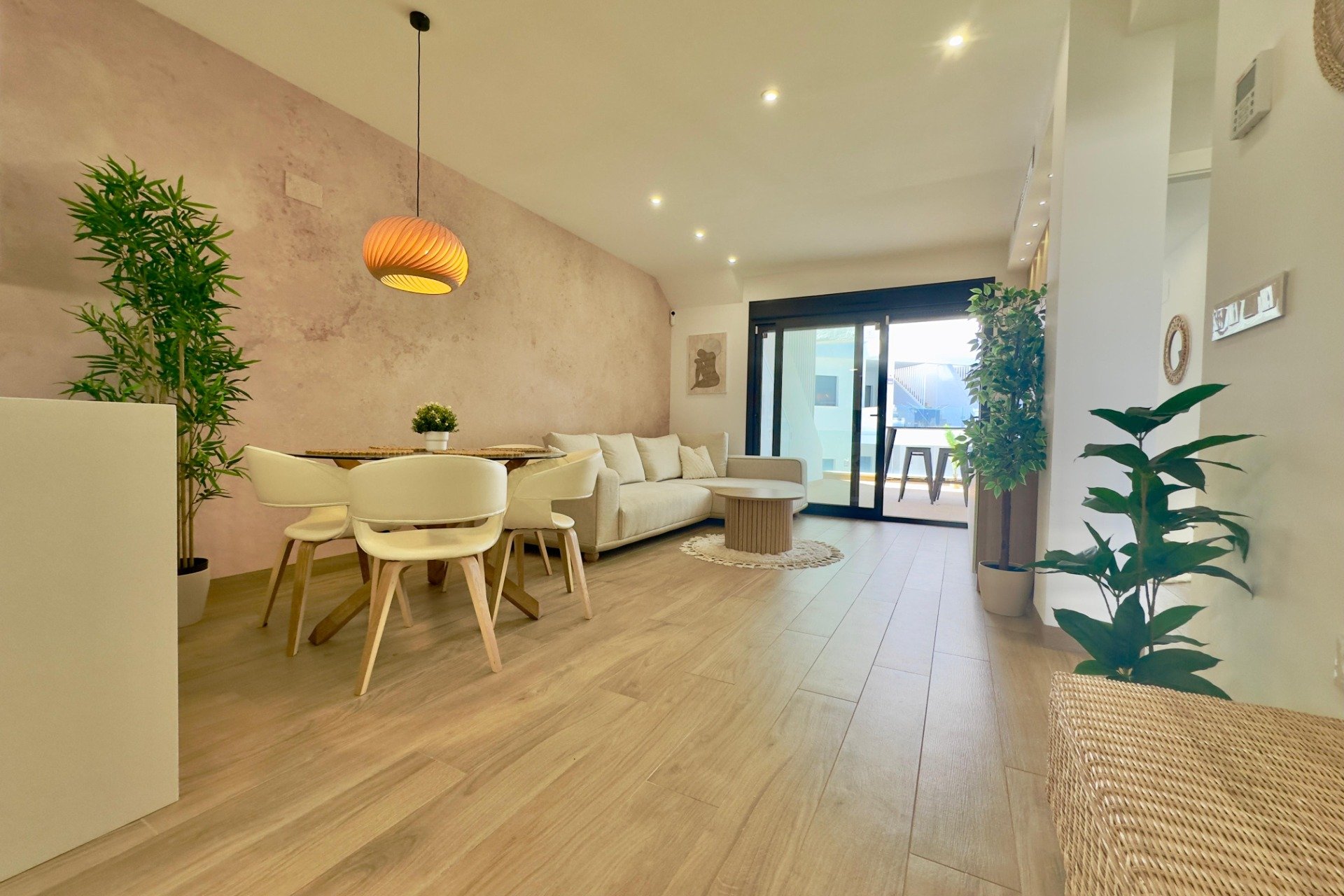 Resale - Bungalow -
Torrevieja - Los balcones