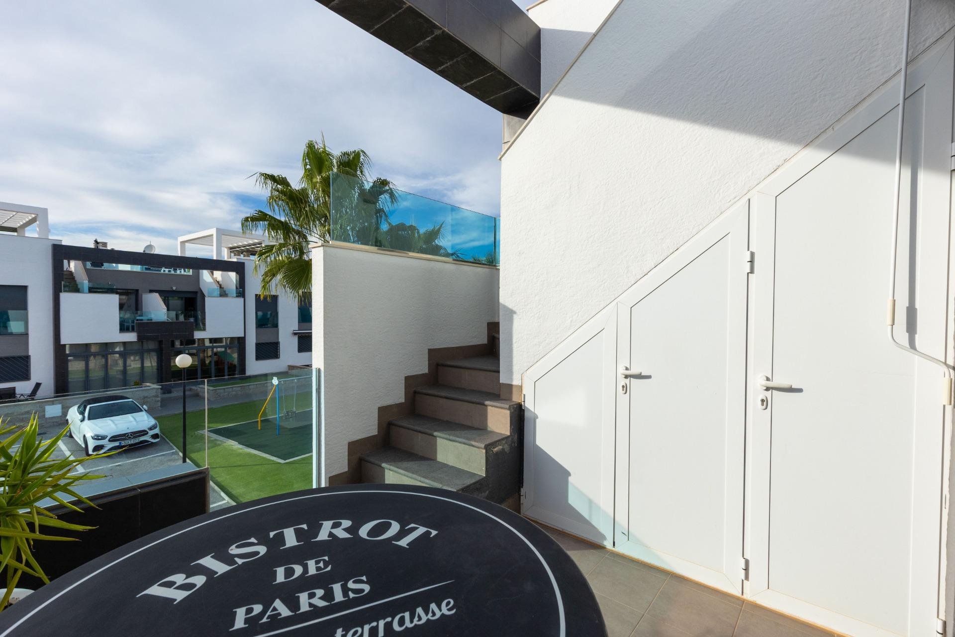 Resale - Bungalow -
Torrevieja - Los Balcones