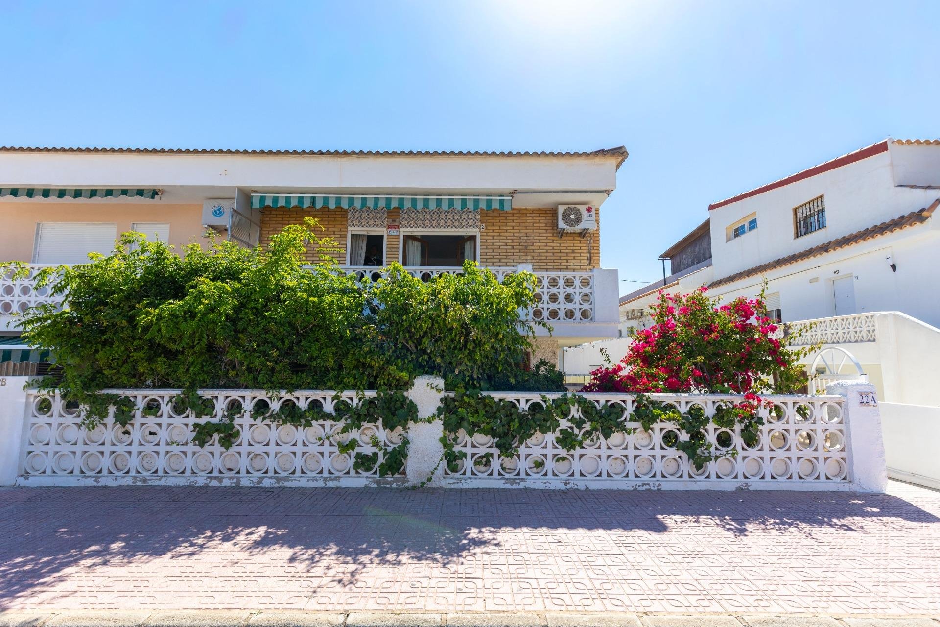 Resale - Bungalow -
Torrevieja - Los Europeos