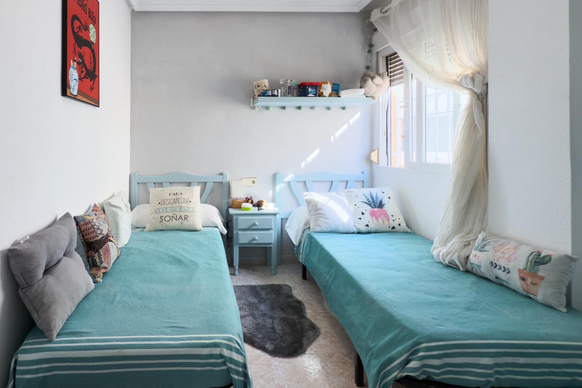 Resale - Bungalow -
Torrevieja - Parque de las Naciones