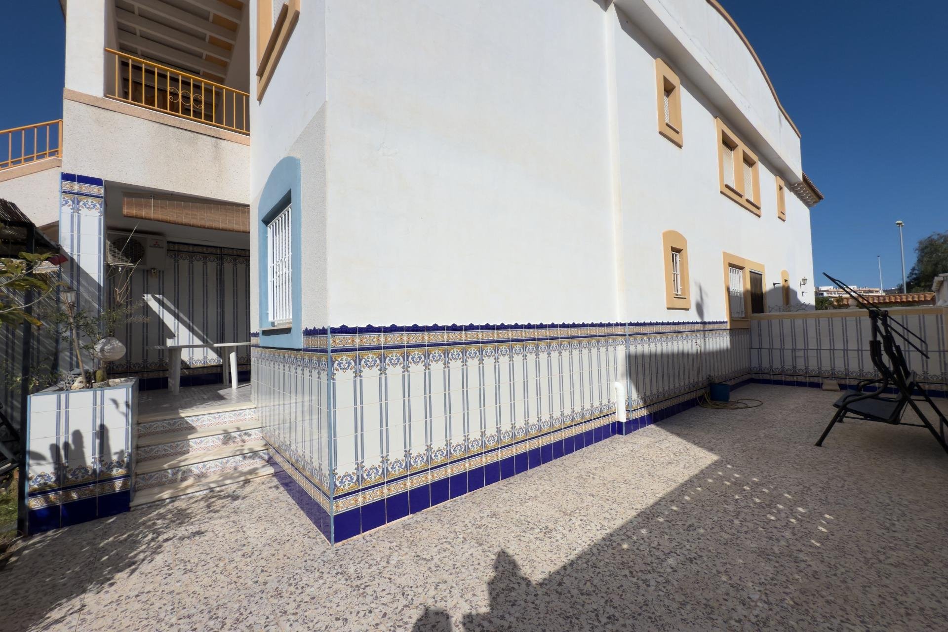 Resale - Bungalow -
Torrevieja - Parque de las Naciones