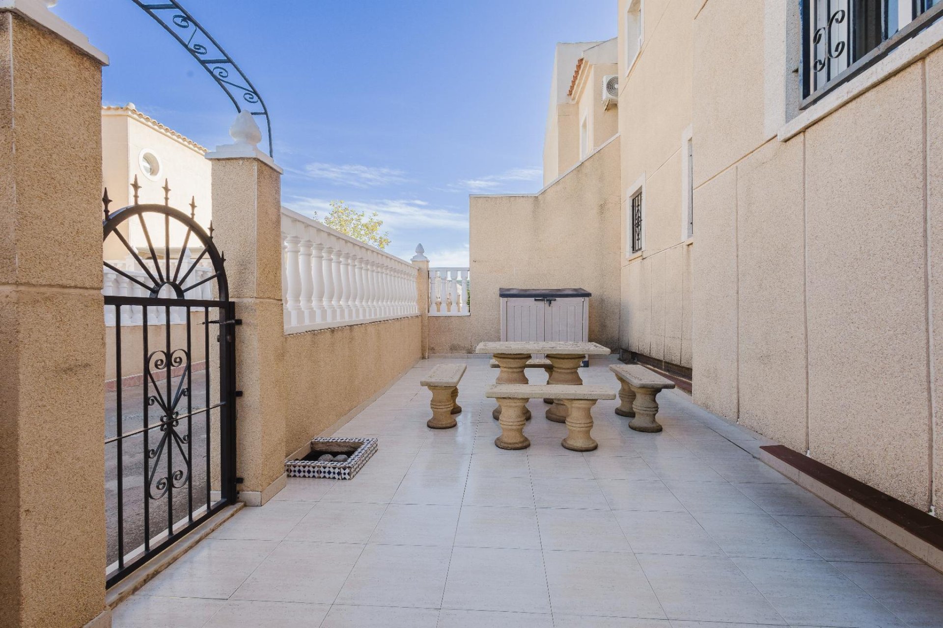 Resale - Bungalow -
Torrevieja - Parque de las Naciones