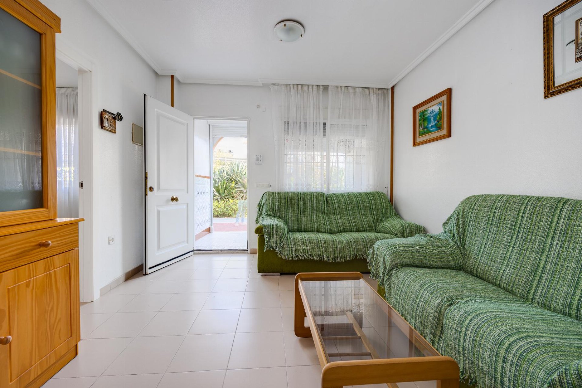 Resale - Bungalow -
Torrevieja - Playa de los Naufragos