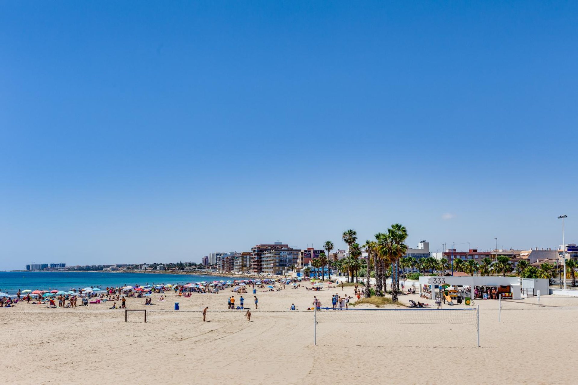 Resale - Bungalow -
Torrevieja - Playa de los Naufragos