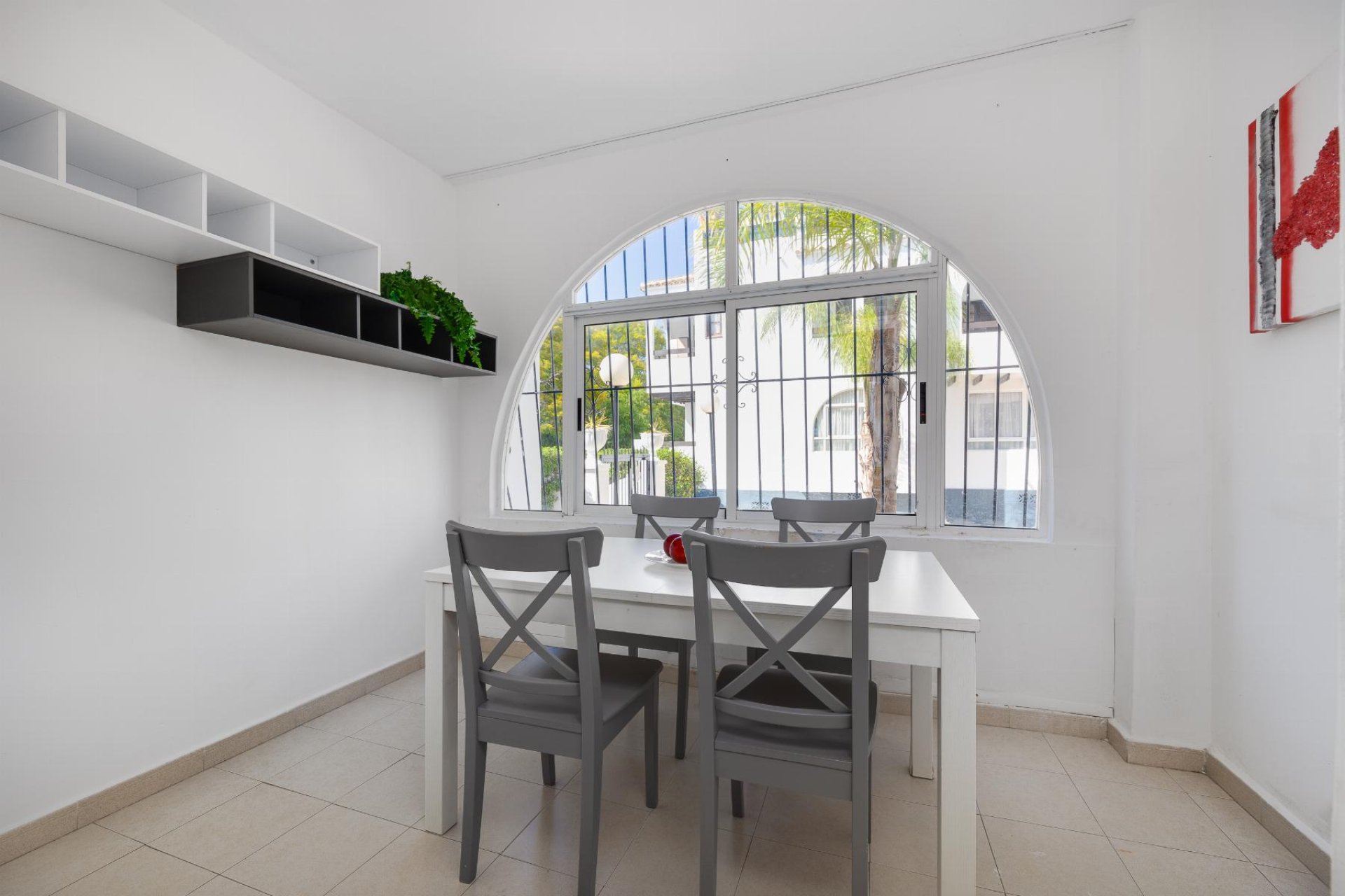 Resale - Bungalow -
Torrevieja - Playa de los Naufragos