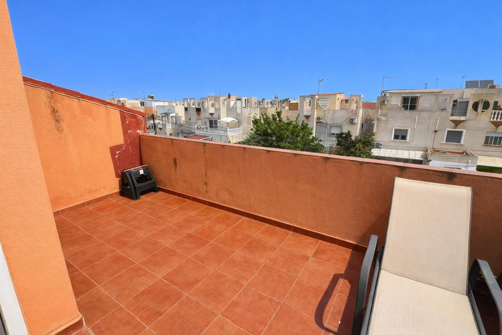 Resale - Bungalow -
Torrevieja - Torretas