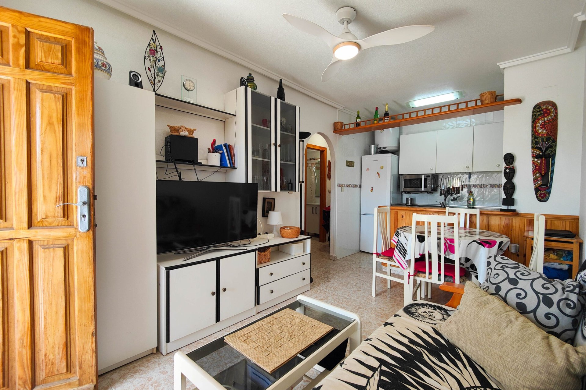 Resale - Bungalow -
Torrevieja